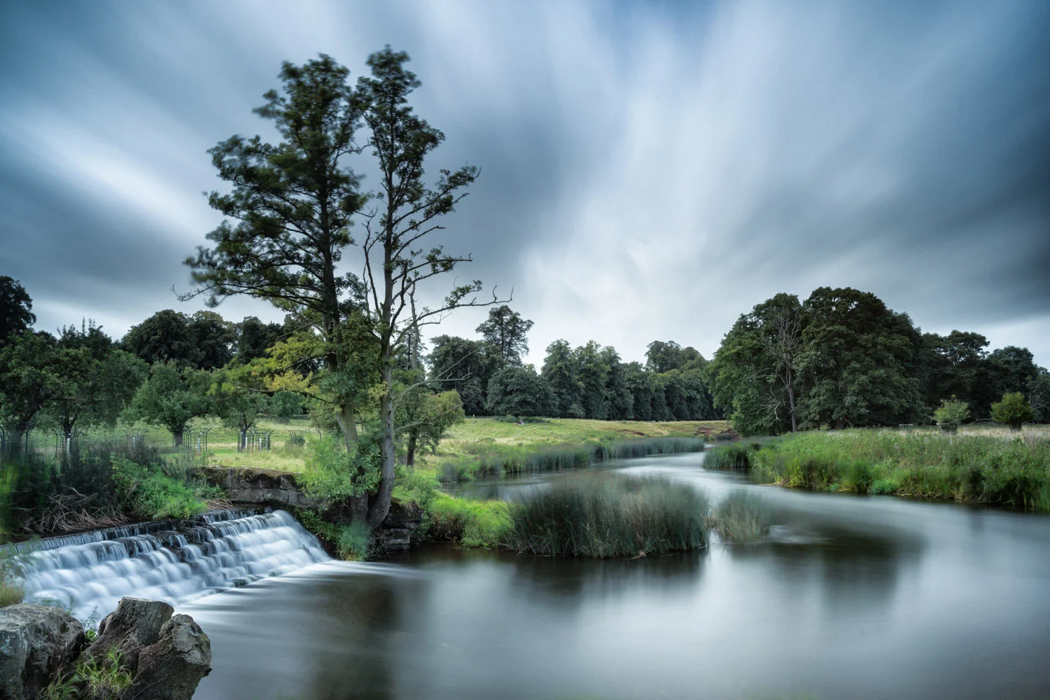 charlecote - using a 10 stop neutral density filter