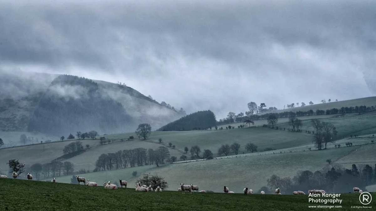 Llantysilio low cloud