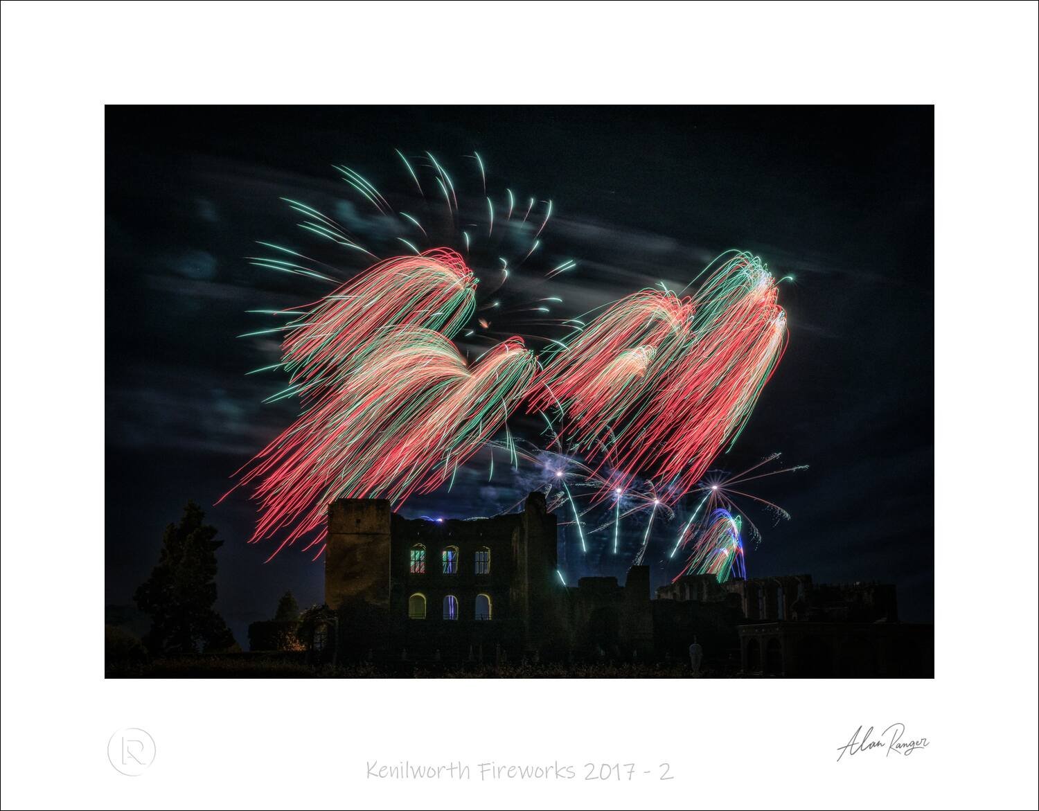 Kenilworth Fireworks 2017 - 2.jpg