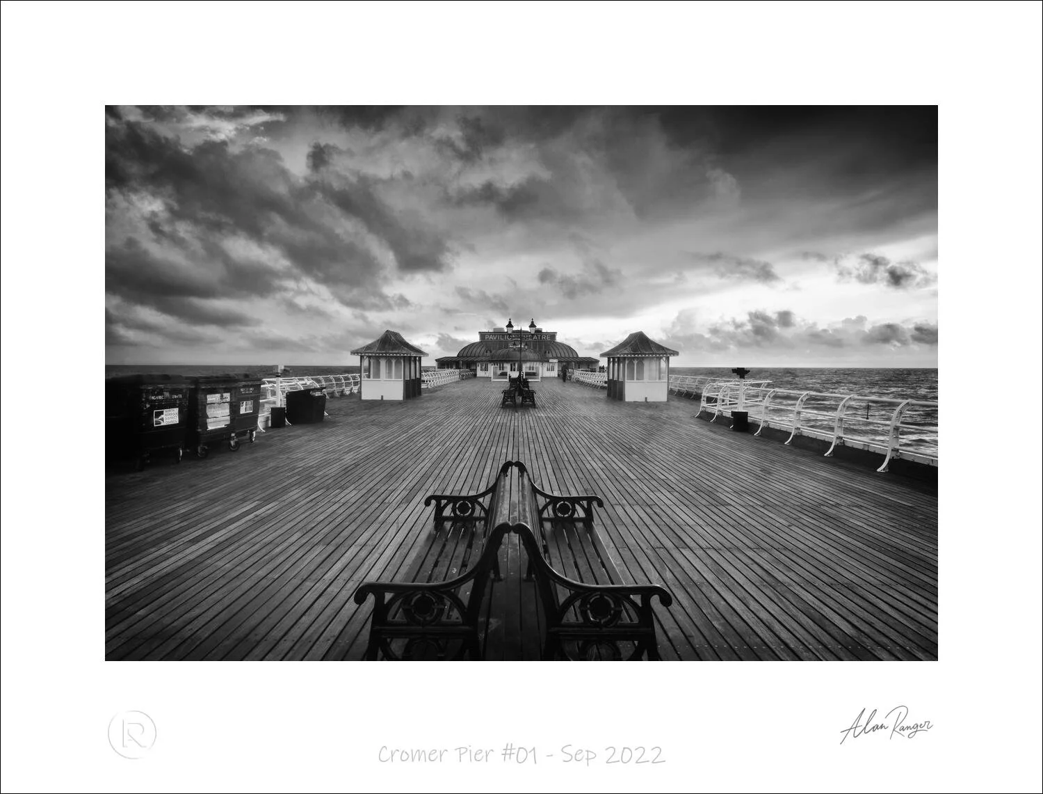 Cromer Pier #01 - Sep 2022.jpg