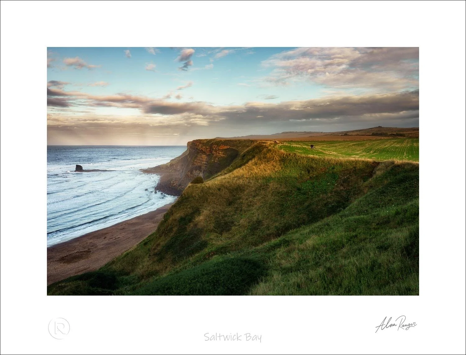 Saltwick Bay.jpg