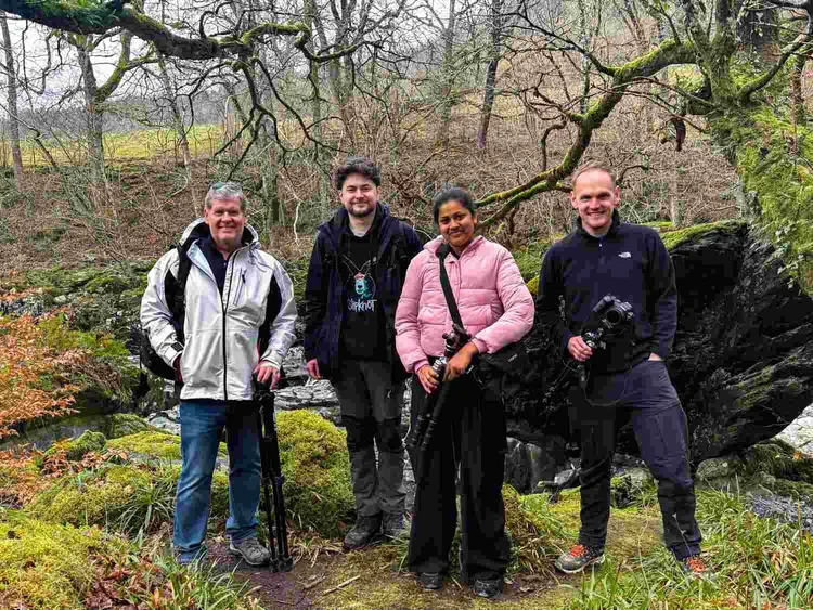 Alan Ranger teaching a photography workshop on location