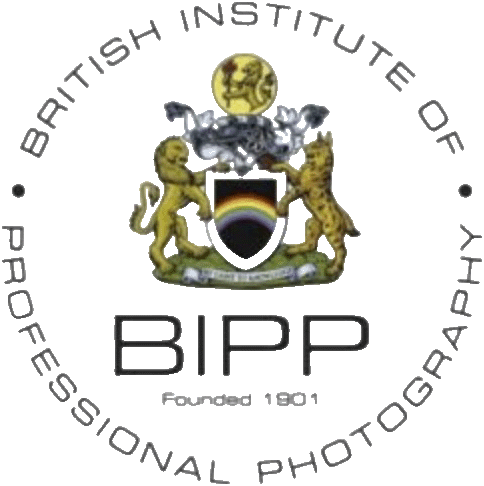 BIPP qualified professional photographer crest