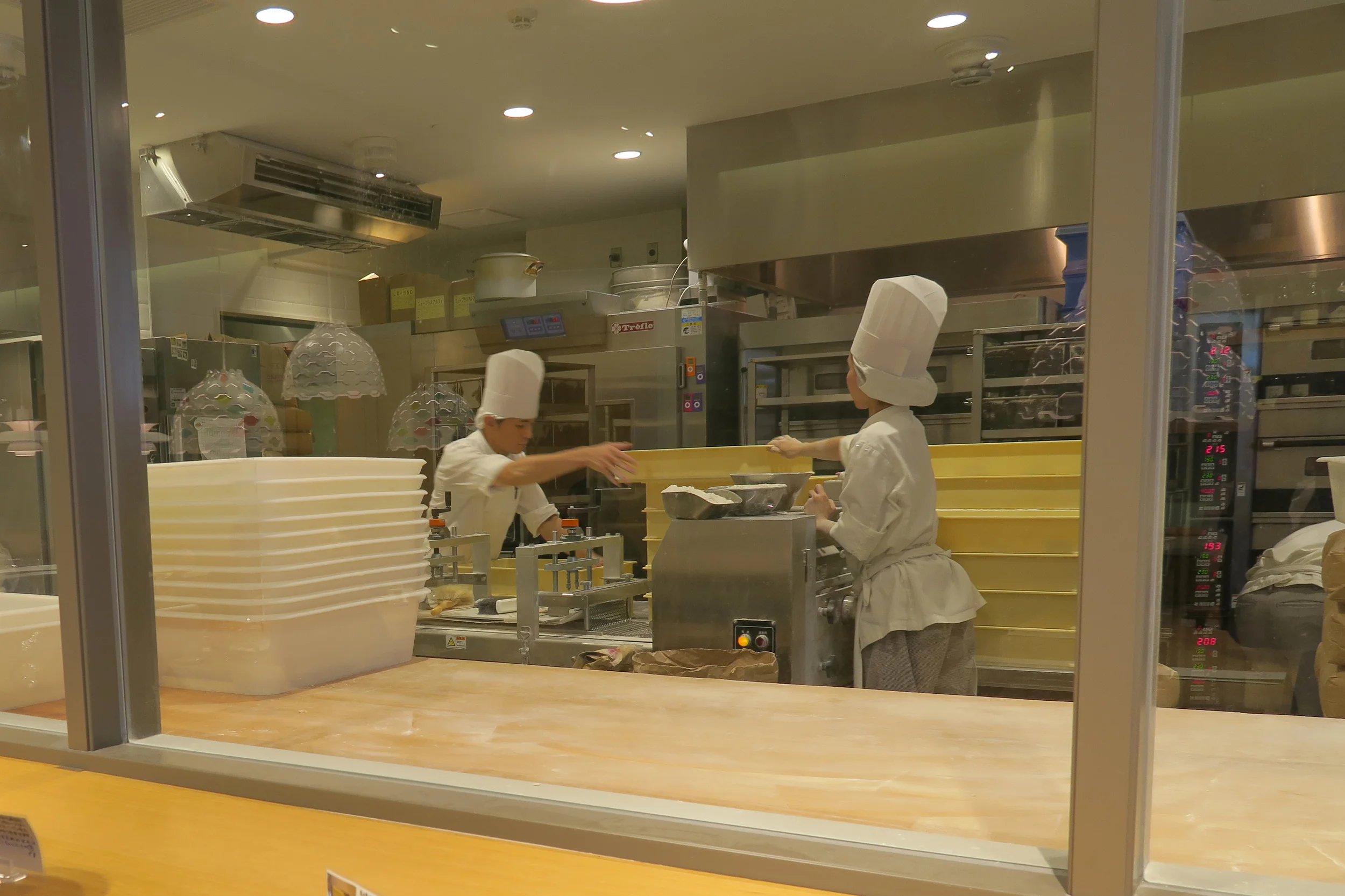 Centre the Bakery (セントル ザ・ベーカリー)