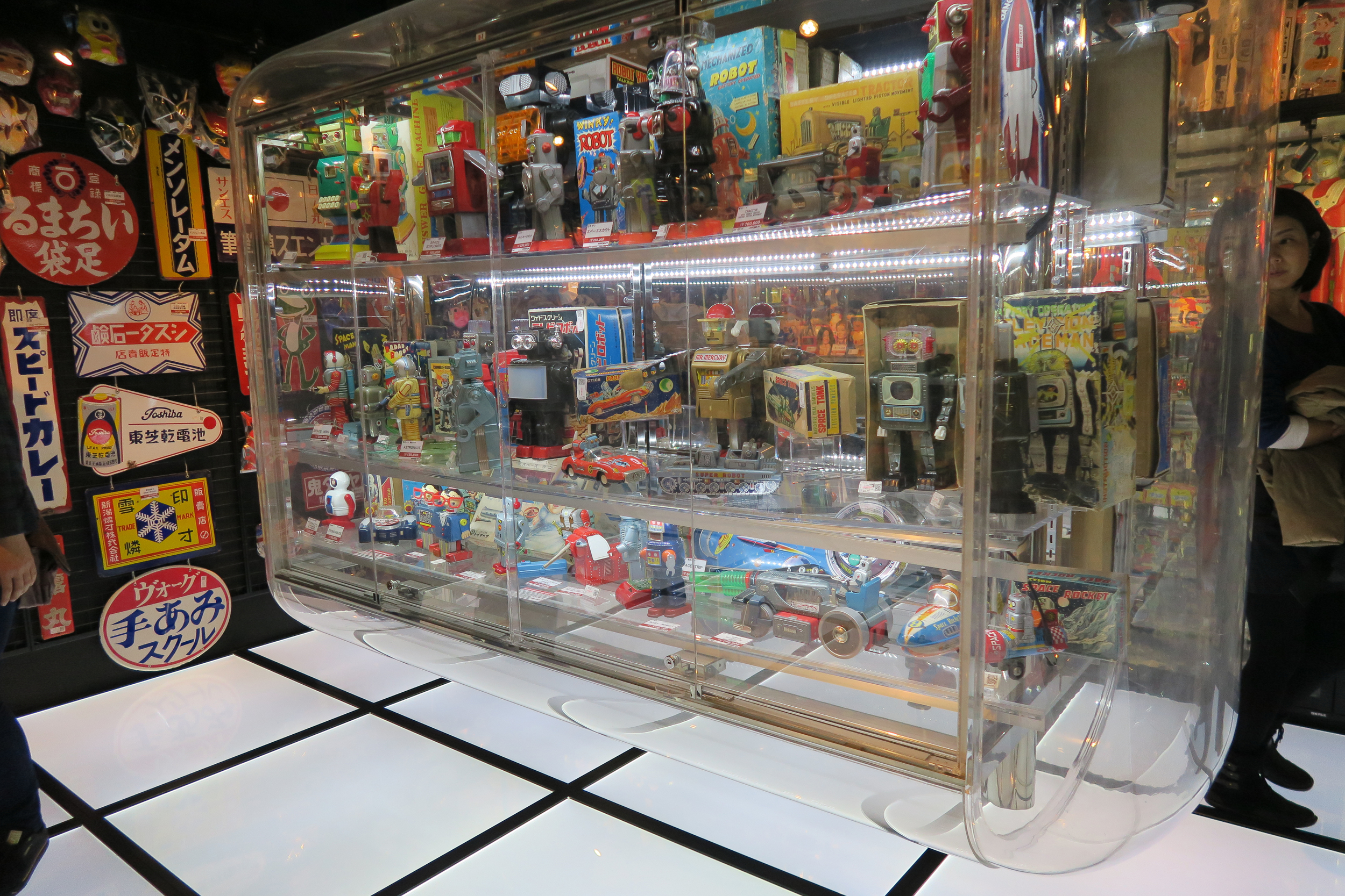 Mandarake - Best Collections of Japanese Vinyl Coin Banks