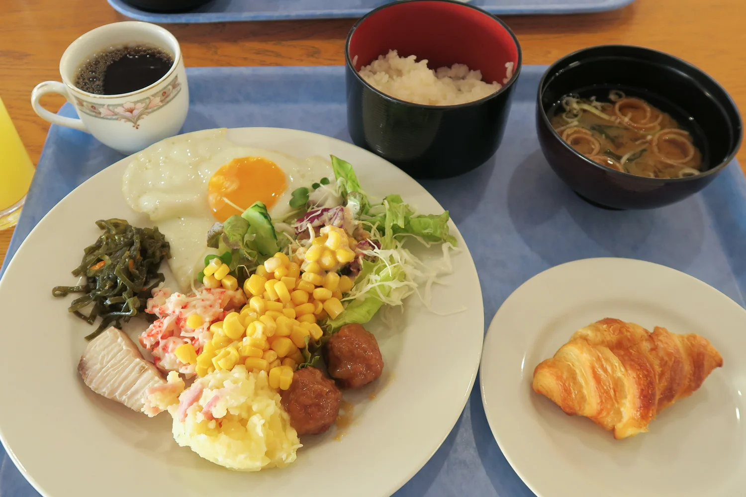 Eef Beach Hotel - Breakfast Buffet