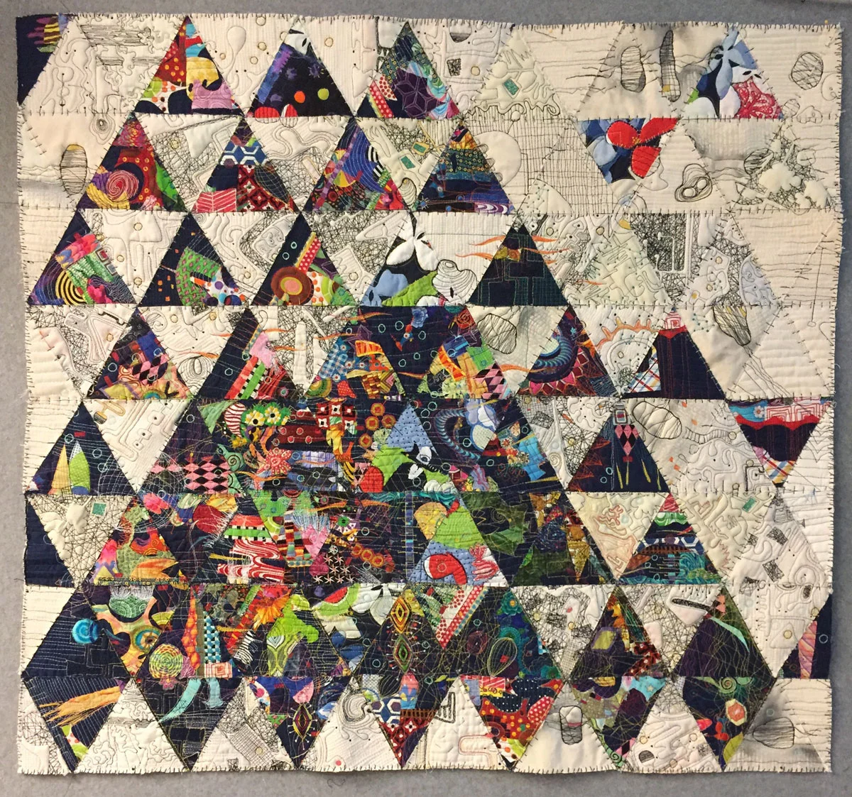Hive mind, Paula Kovarik, 40” x 43.5”, 2019