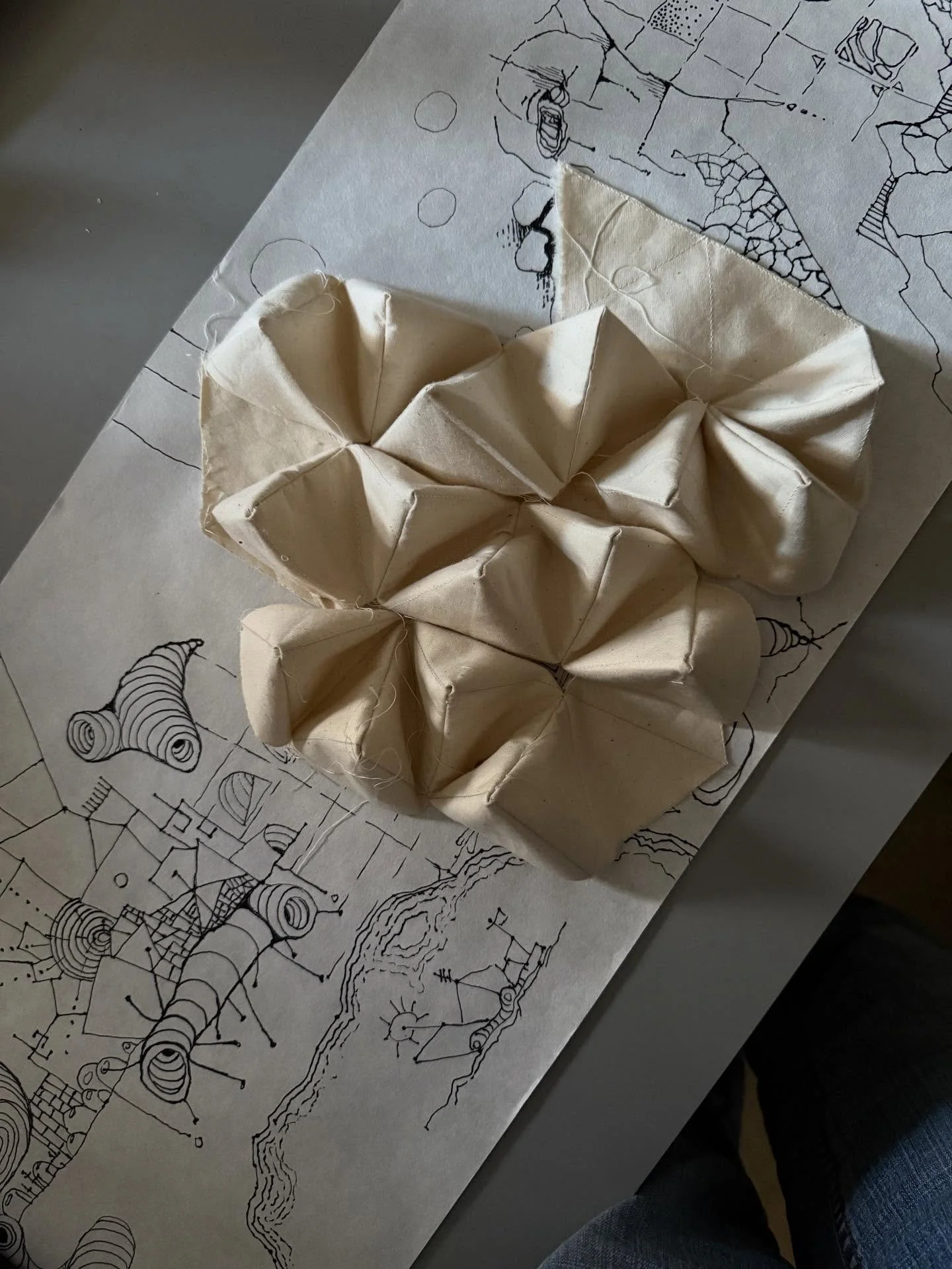 Today&rsquo;s stitching. Triangles. #triangles #drawing #fibertart #3dart  #stitching