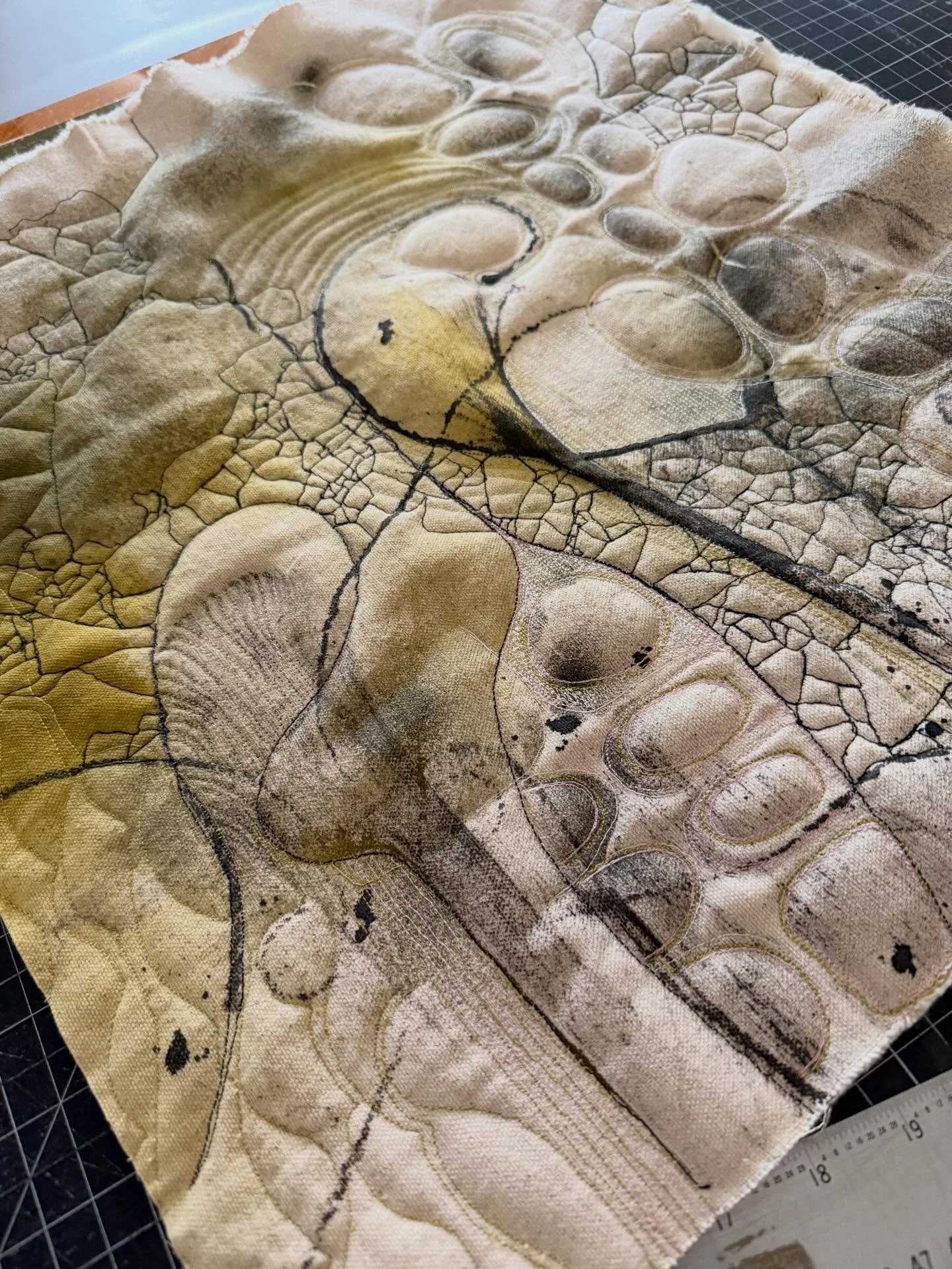 Today&rsquo;s stitching #bubblingup #stitching #freemotionstitching #fiberart #inkblots