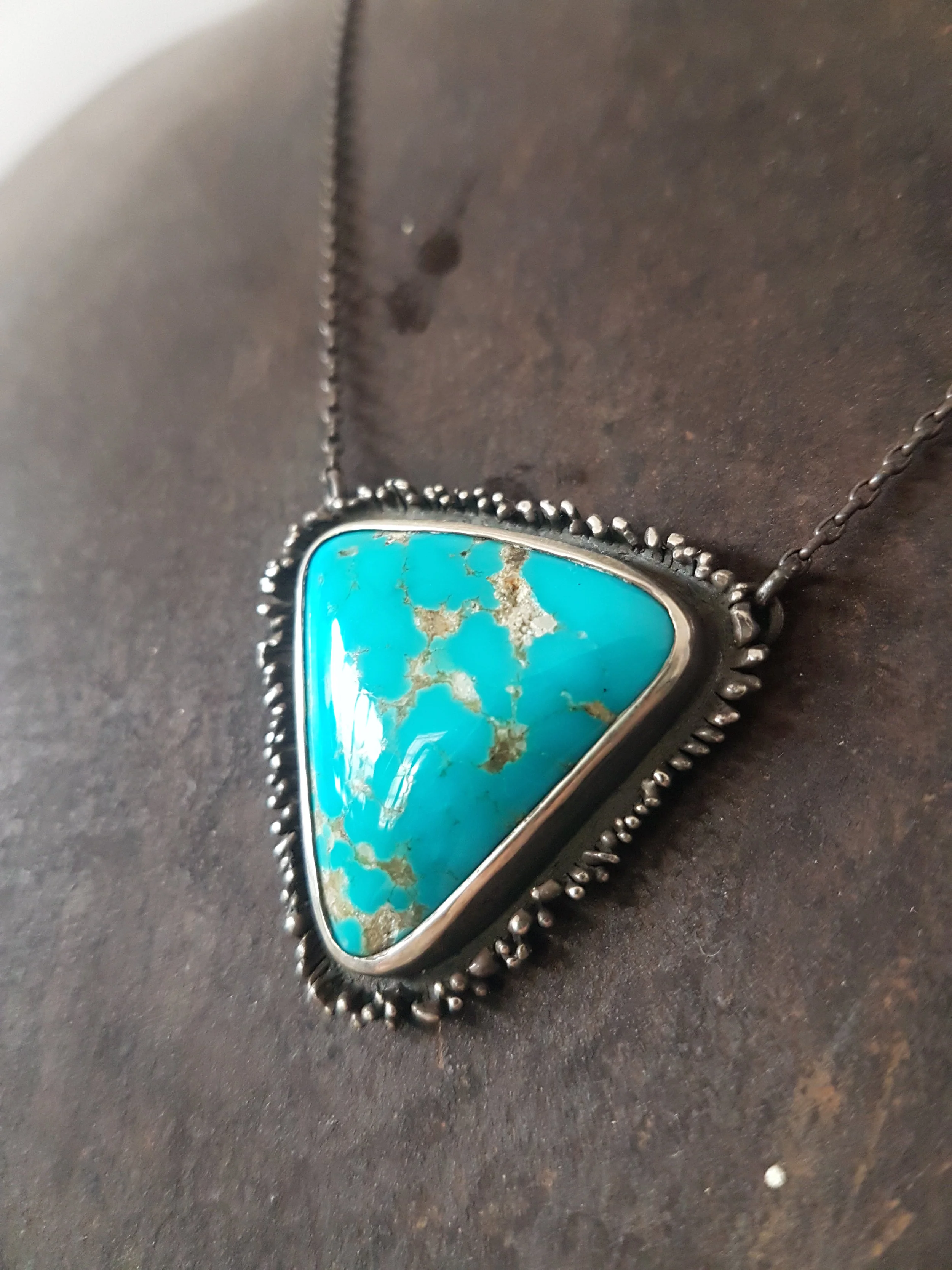 Triangle turquoise (3).jpg