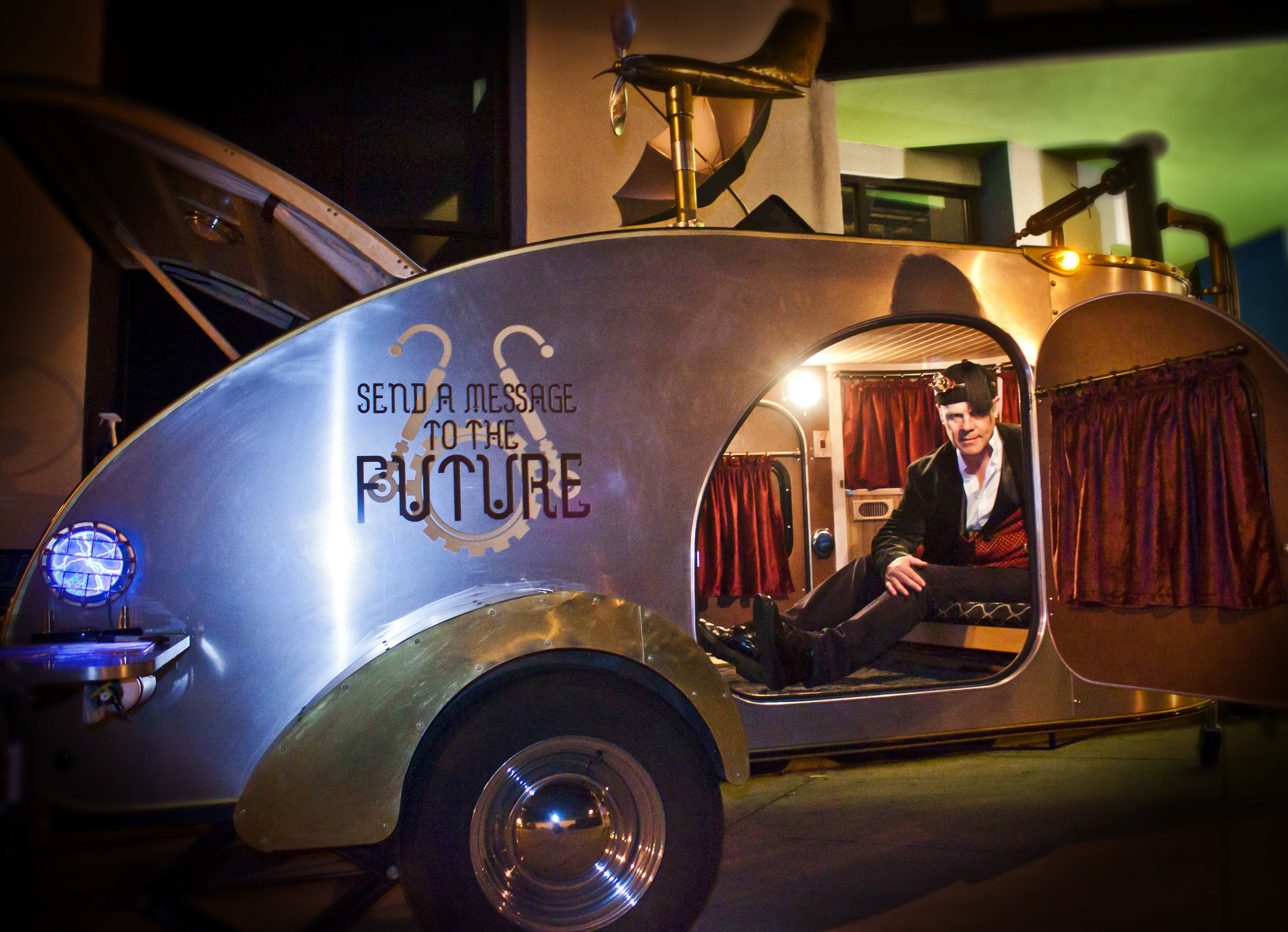 For his subsequent 'Time Capsule Tour' I helped create this working sculptural masterpiece with Haden Garret. The tear drop trailer design was pulled behind the tour bus, and in every city, guests were invited in to record 'messages to the future' which were streamed to YouTube.