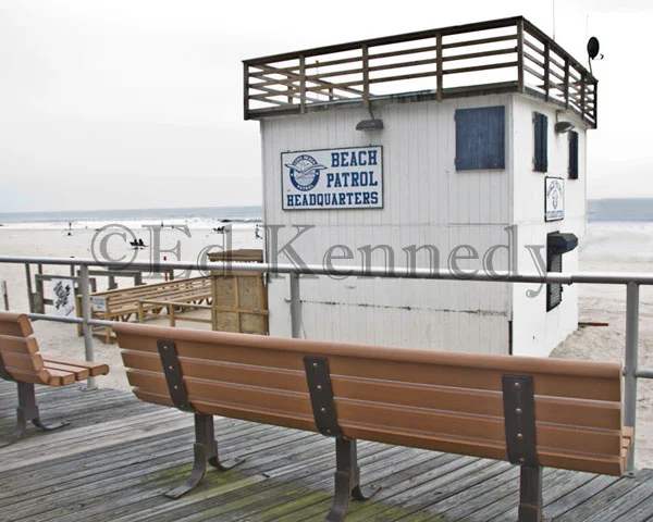 life-gaurd-shack-8-x10.jpg