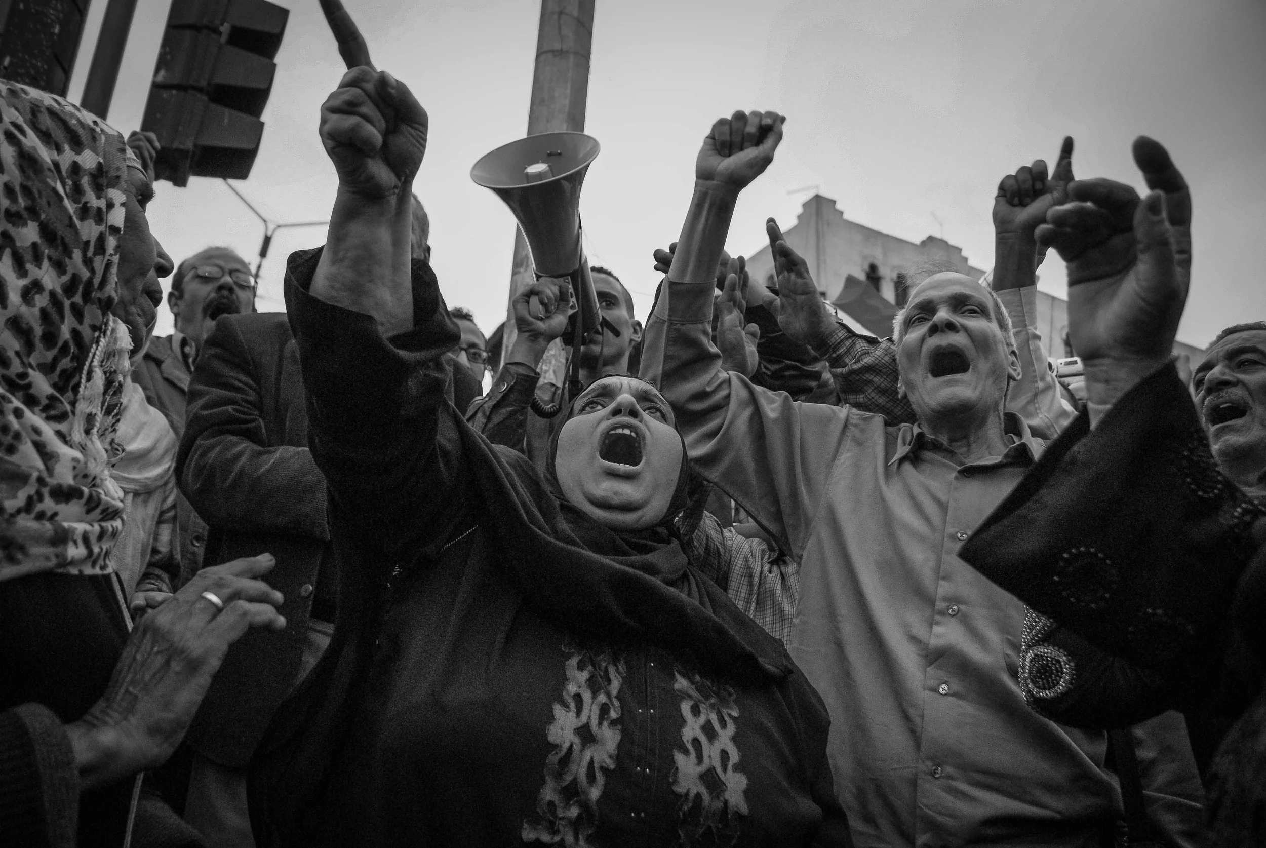" Al shaab yoreed eskat el nezzam!" (Translation: 'The people want to down the regime') A few people had problems with Amru and I shooting, but any tension was diffused pretty fast.
