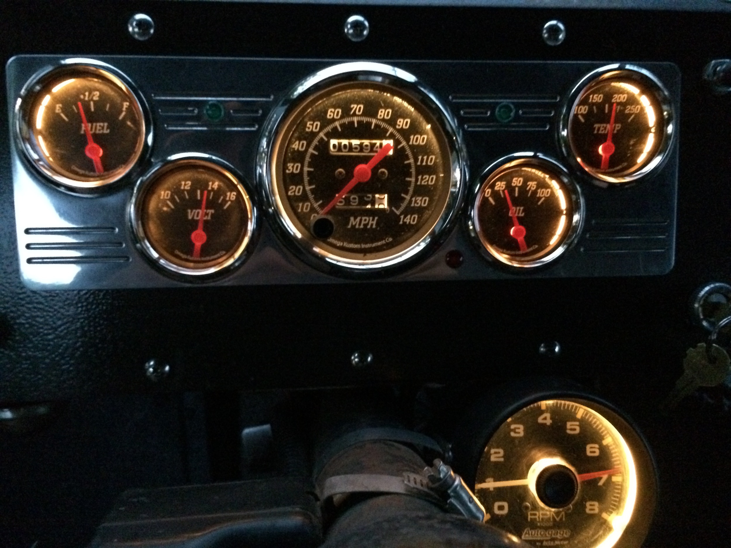  New dash mount and gauges.  Origional mileage unknown. 