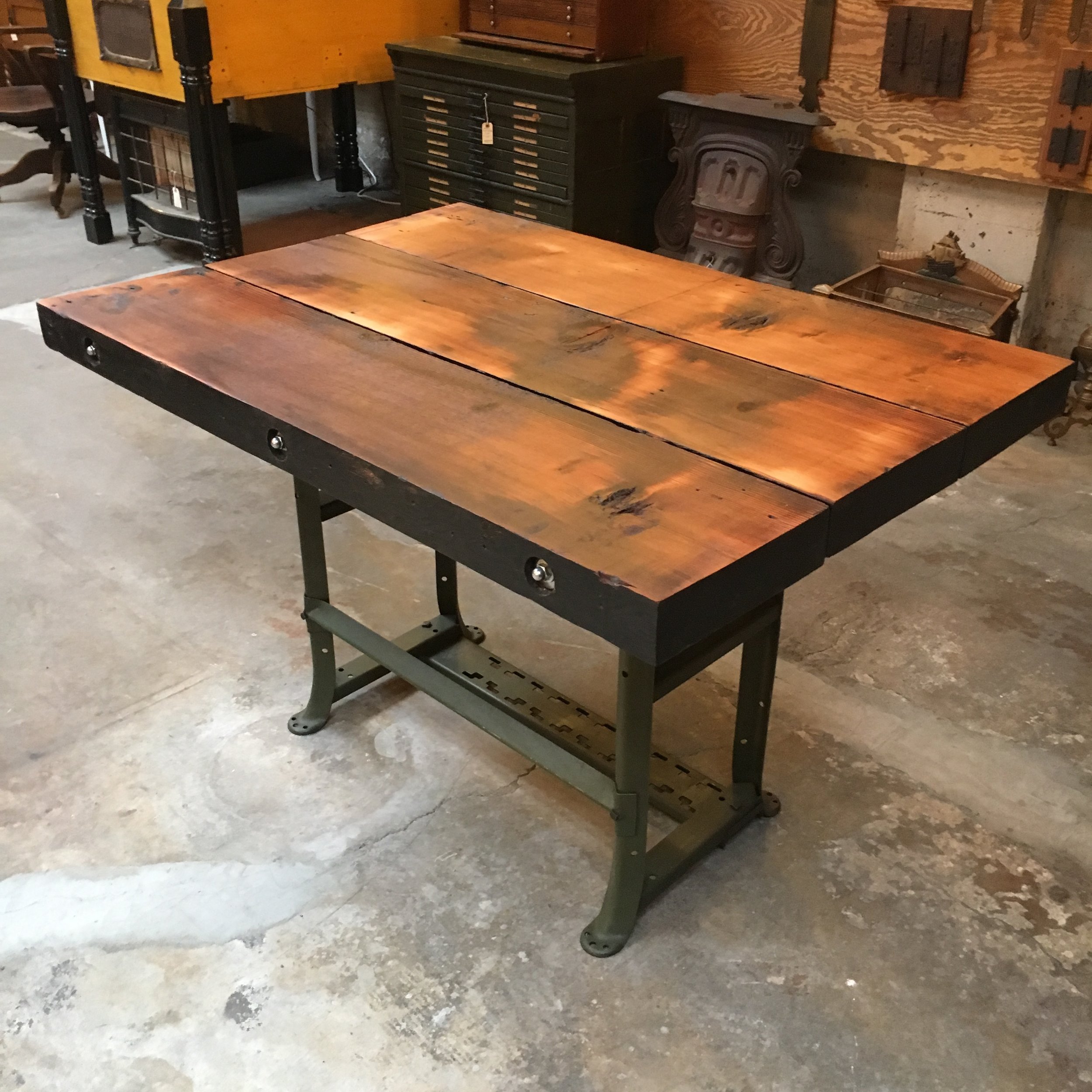 wood-table-desk