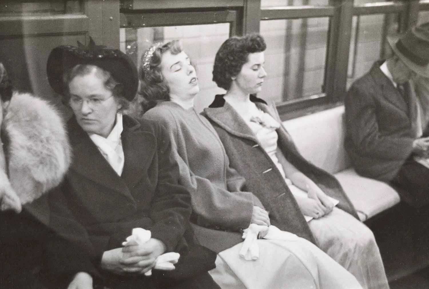 Donne nella metro, 1946. Foto New York Anni '40 Stanley Kubrick