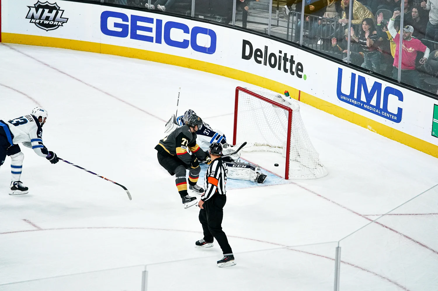 jetsvsgoldenknights99.jpg