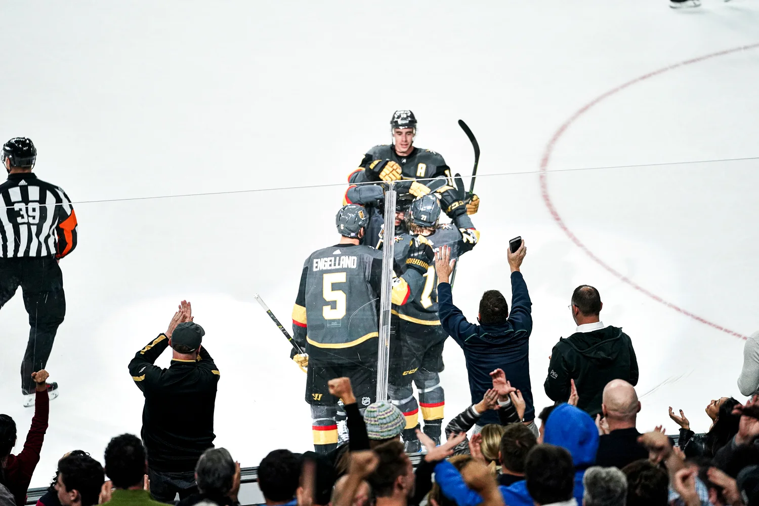 jetsvsgoldenknights102.jpg