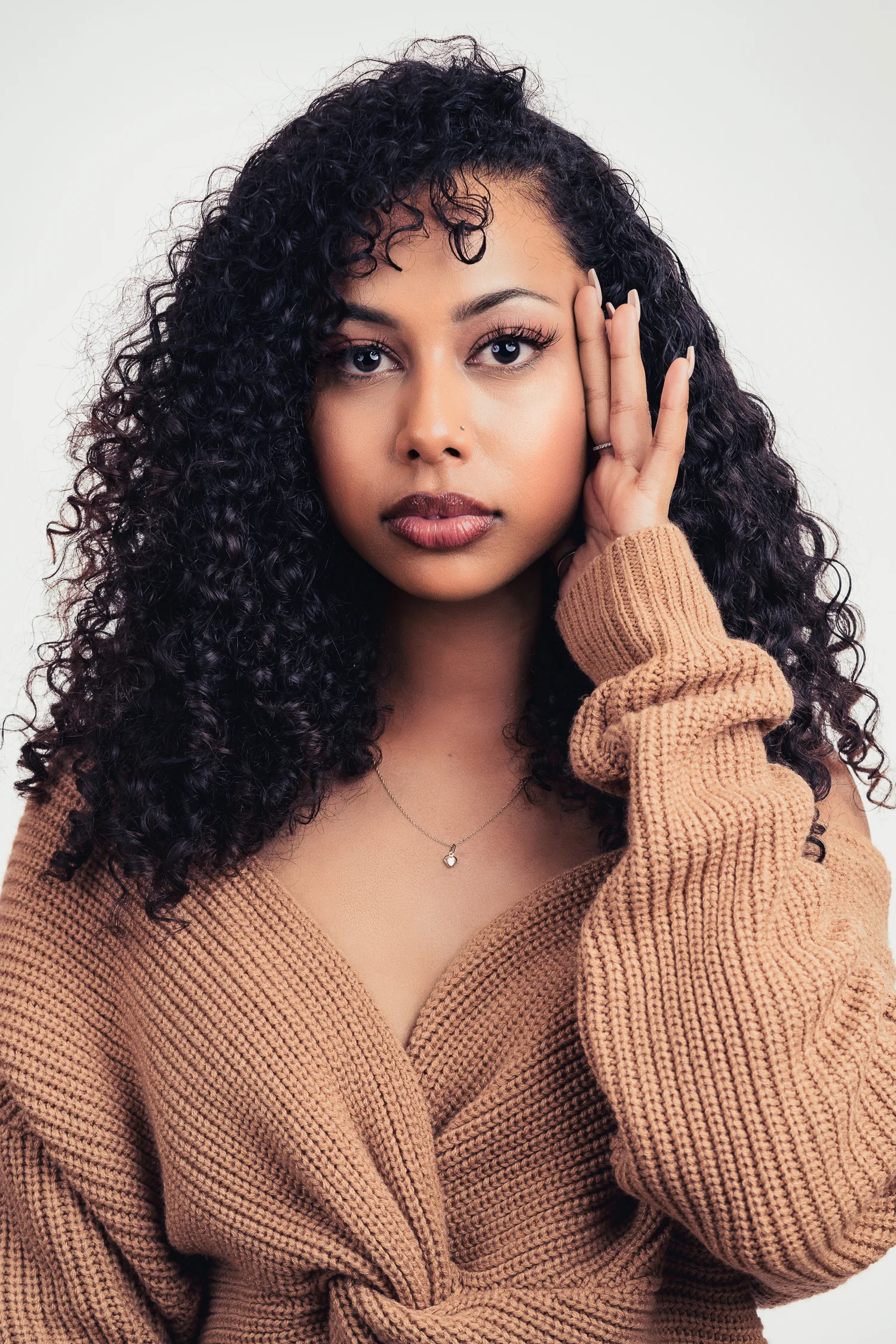 Model images -18109418.jpg