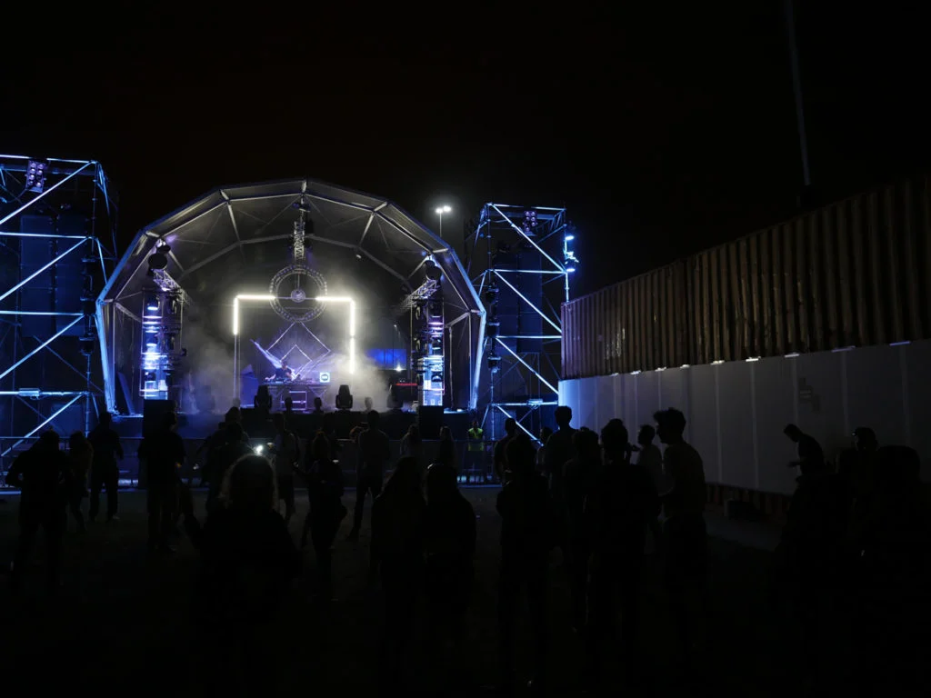 Openfield_LightPortals_f.jpg