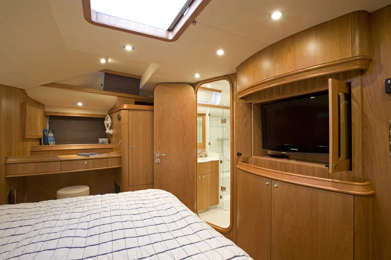 TILLY MINT - Master Cabin aft View.jpg