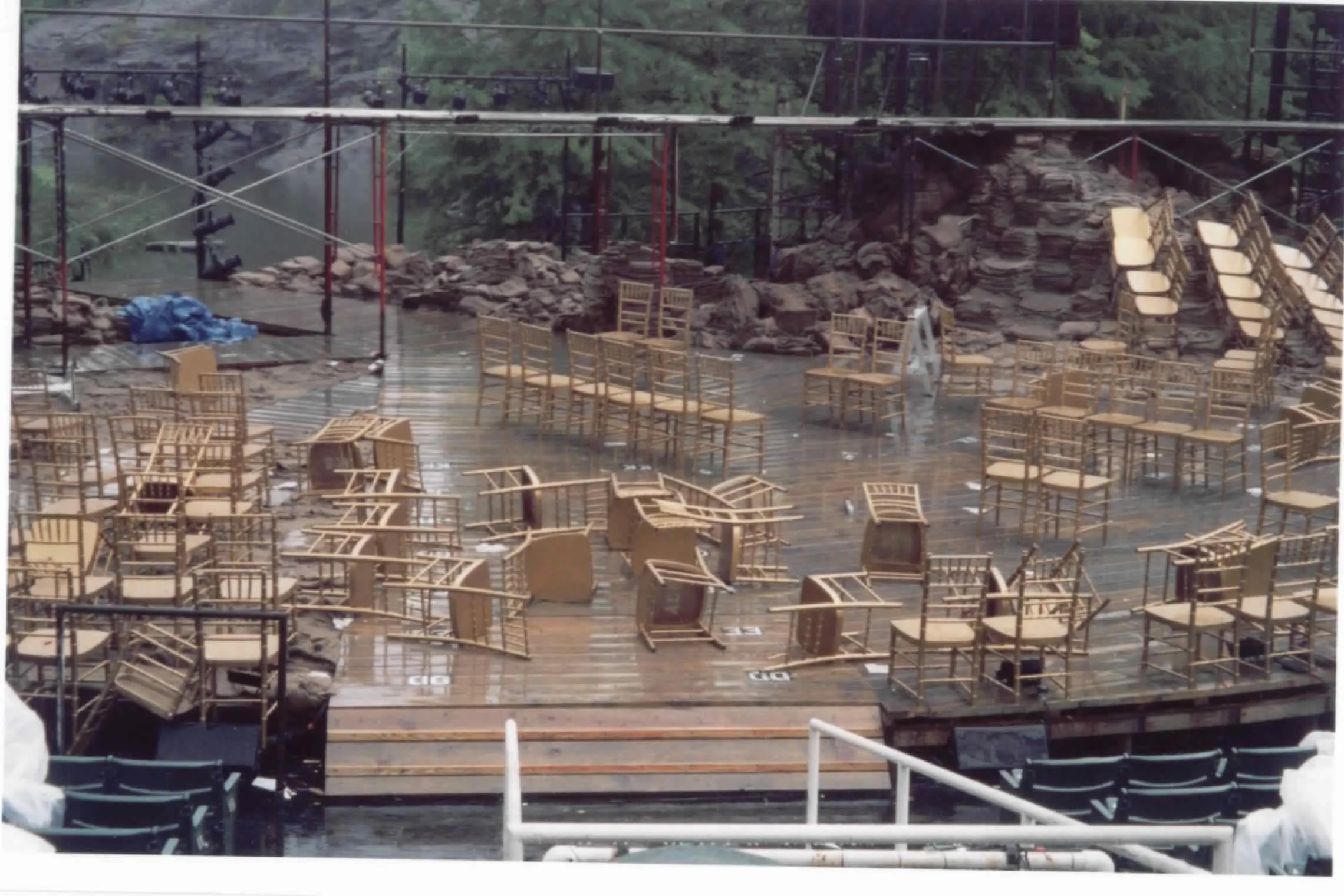 Teching in the rain at the Delacorte (Henry V, 2003)