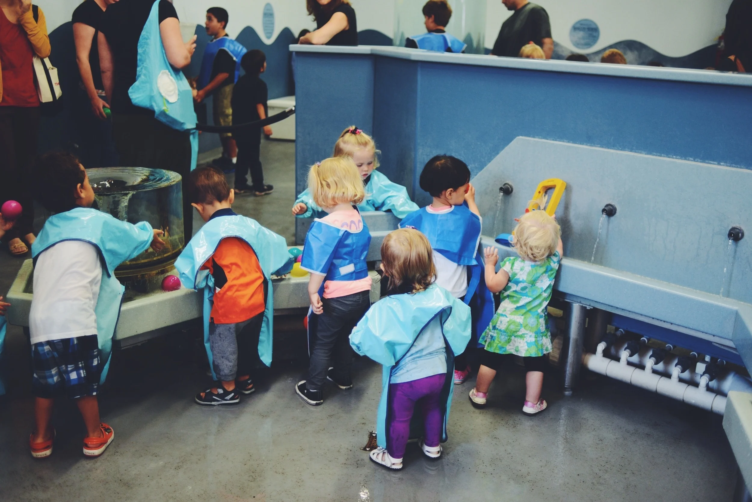 Water play at the Children's Discovery Museum.