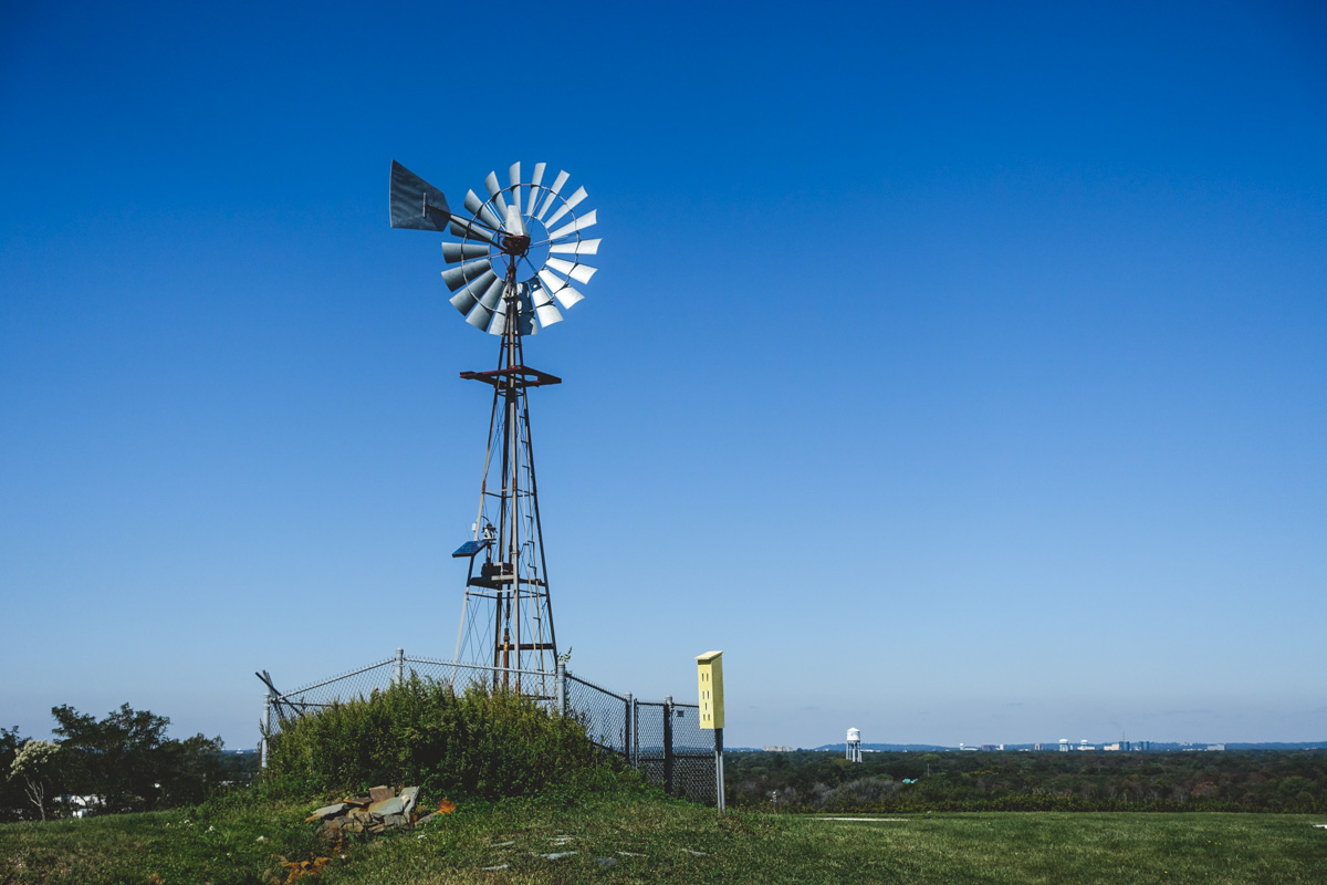 12:50pm: Wind mill.
