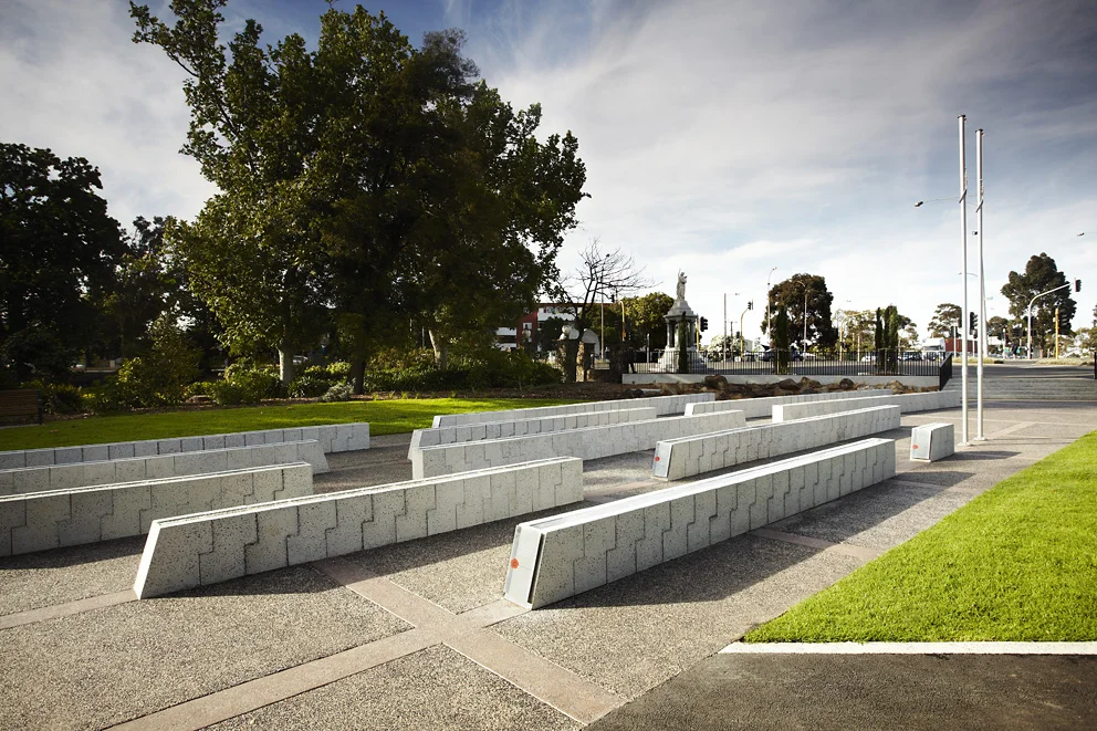 FFLA_FootsMemorial_01.jpg
