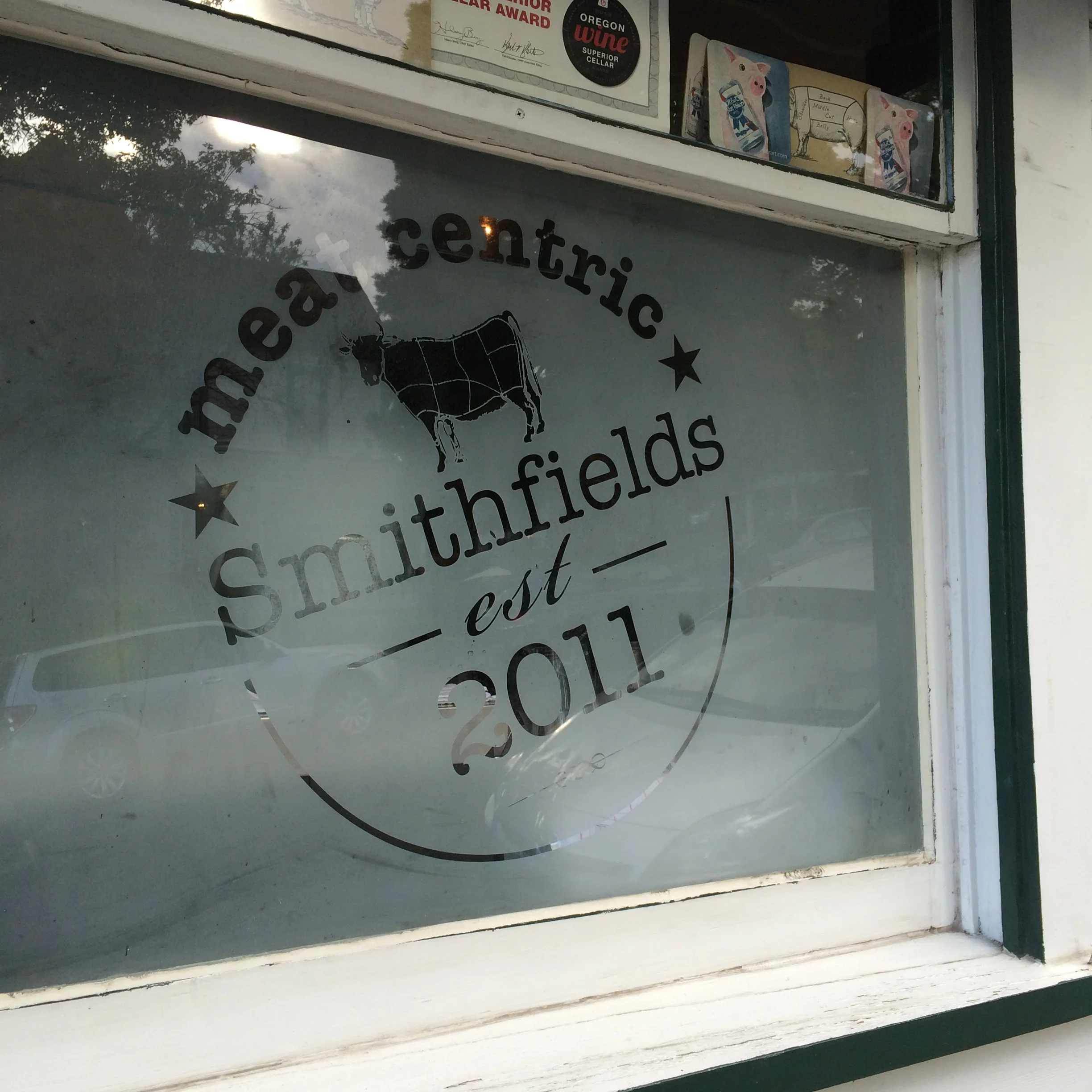 Smithfield Restaurant and Bar in Ashland, OR is a meat lover's dream and a vegetarian nightmare.  In other words, Fat Boy Heaven