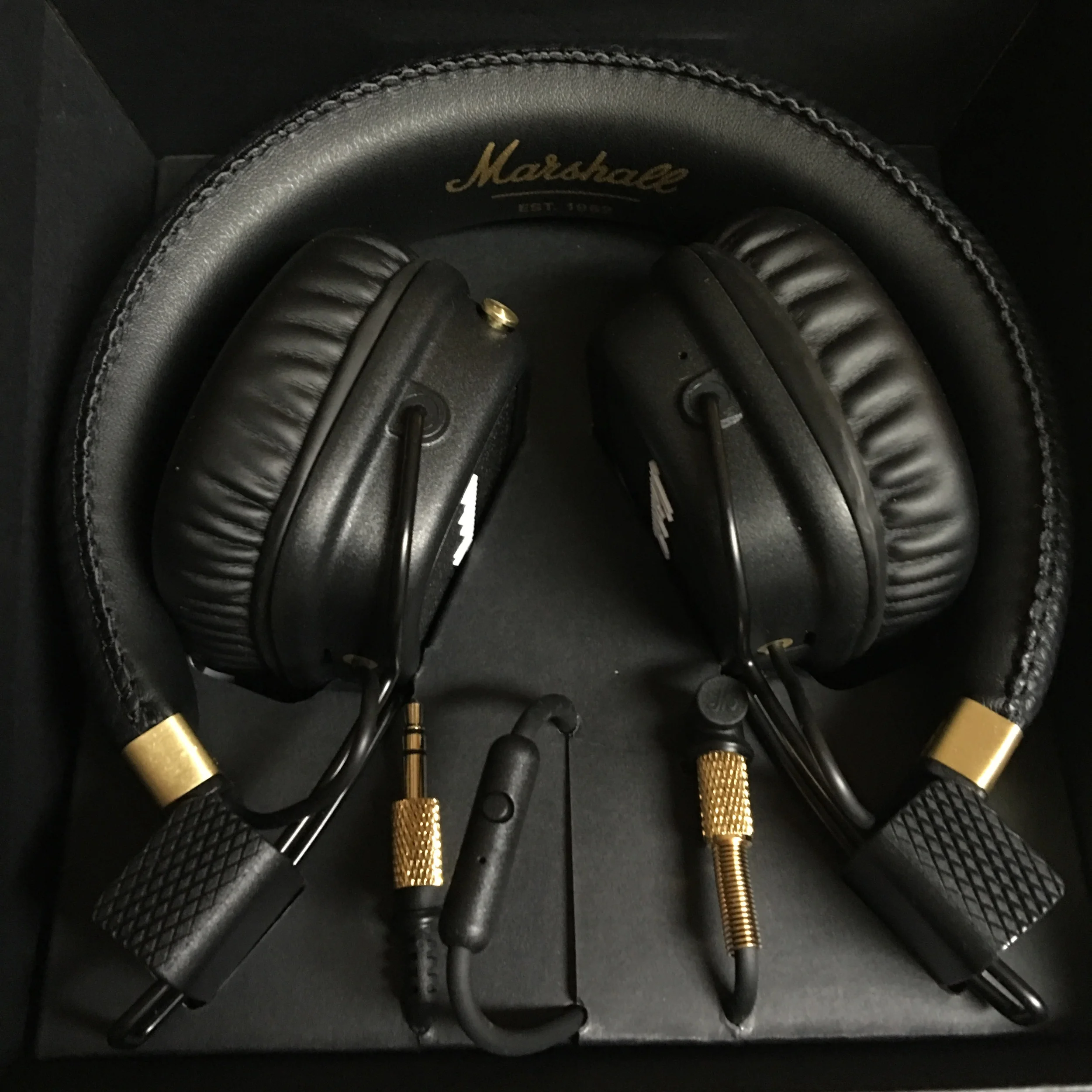 Leather wrapped and that iconic Marshall logo, just opening the box you know you have something special here