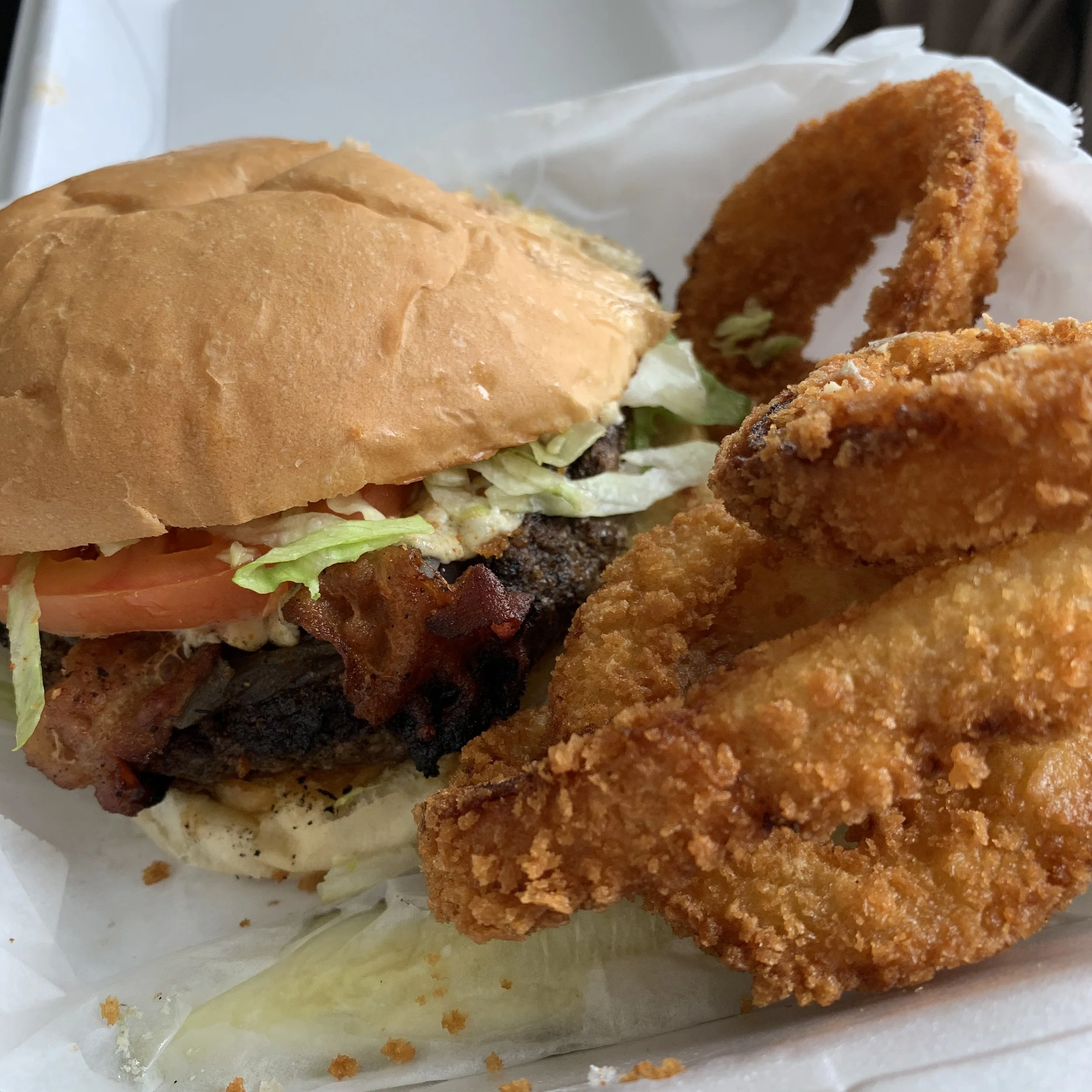 Continuing quest for Columbus' best burger: The Ringside 