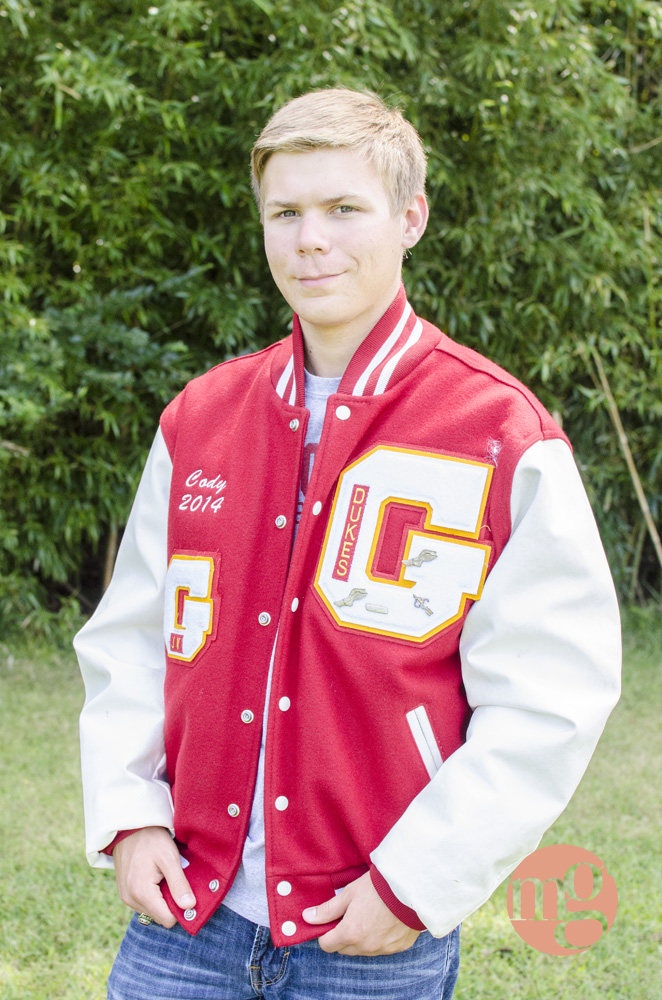Hampton Roads Senior Portrait Photographer