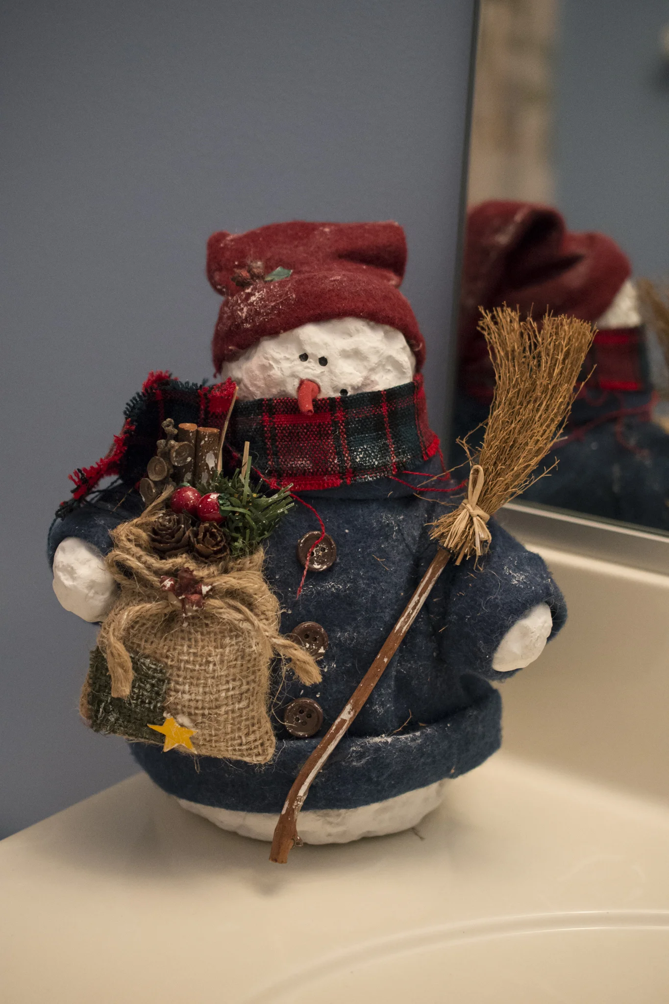 Yep, a snowman is even in the bathroom