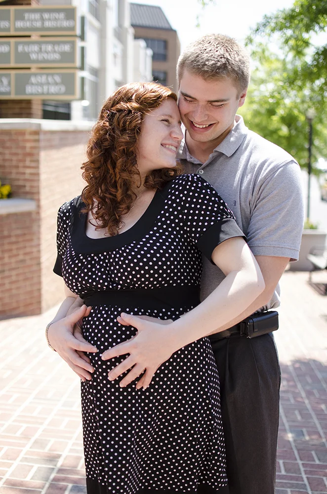 hampton roads maternity photographer