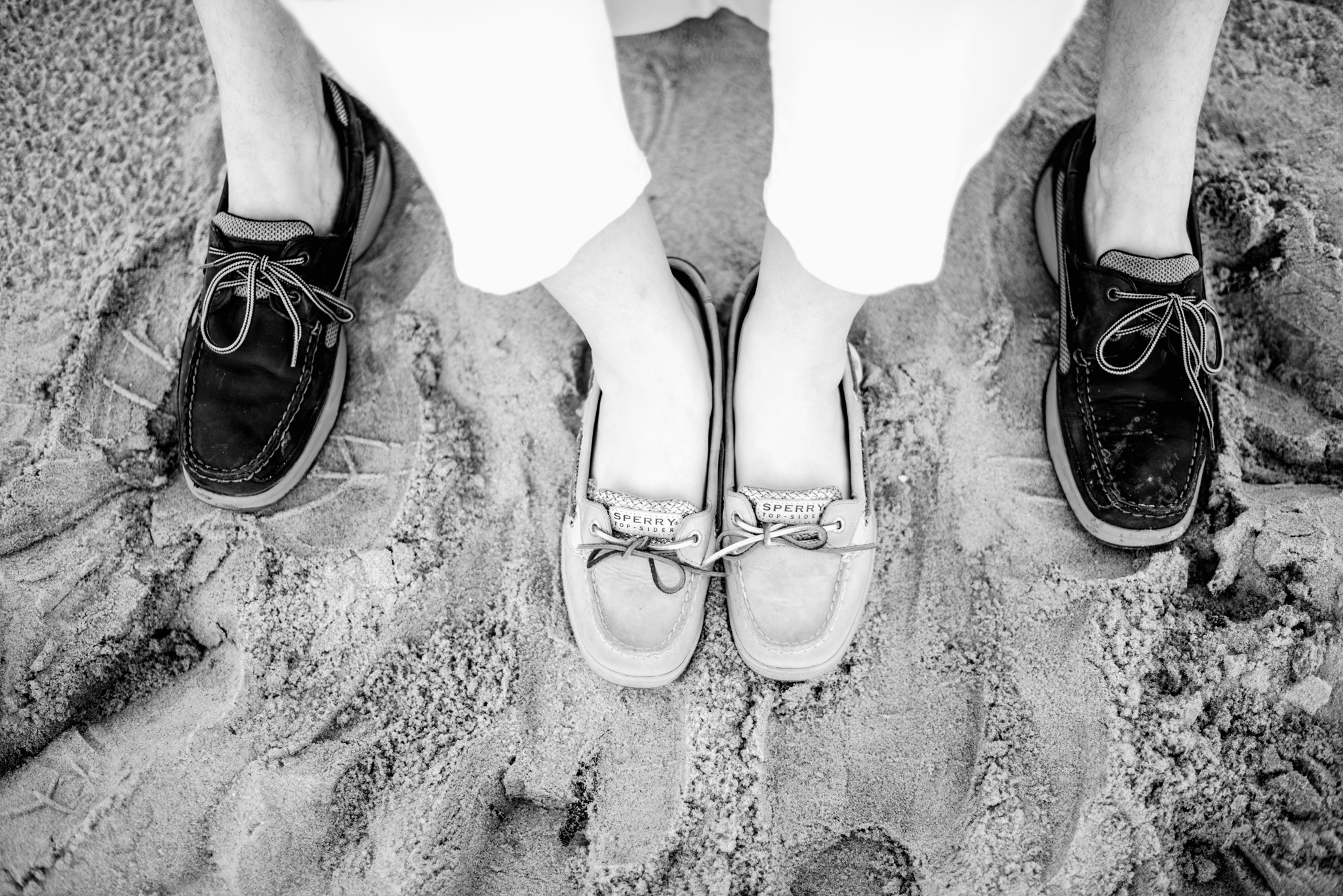 outer banks, nags head beach, jeanette's pier engagement photographer