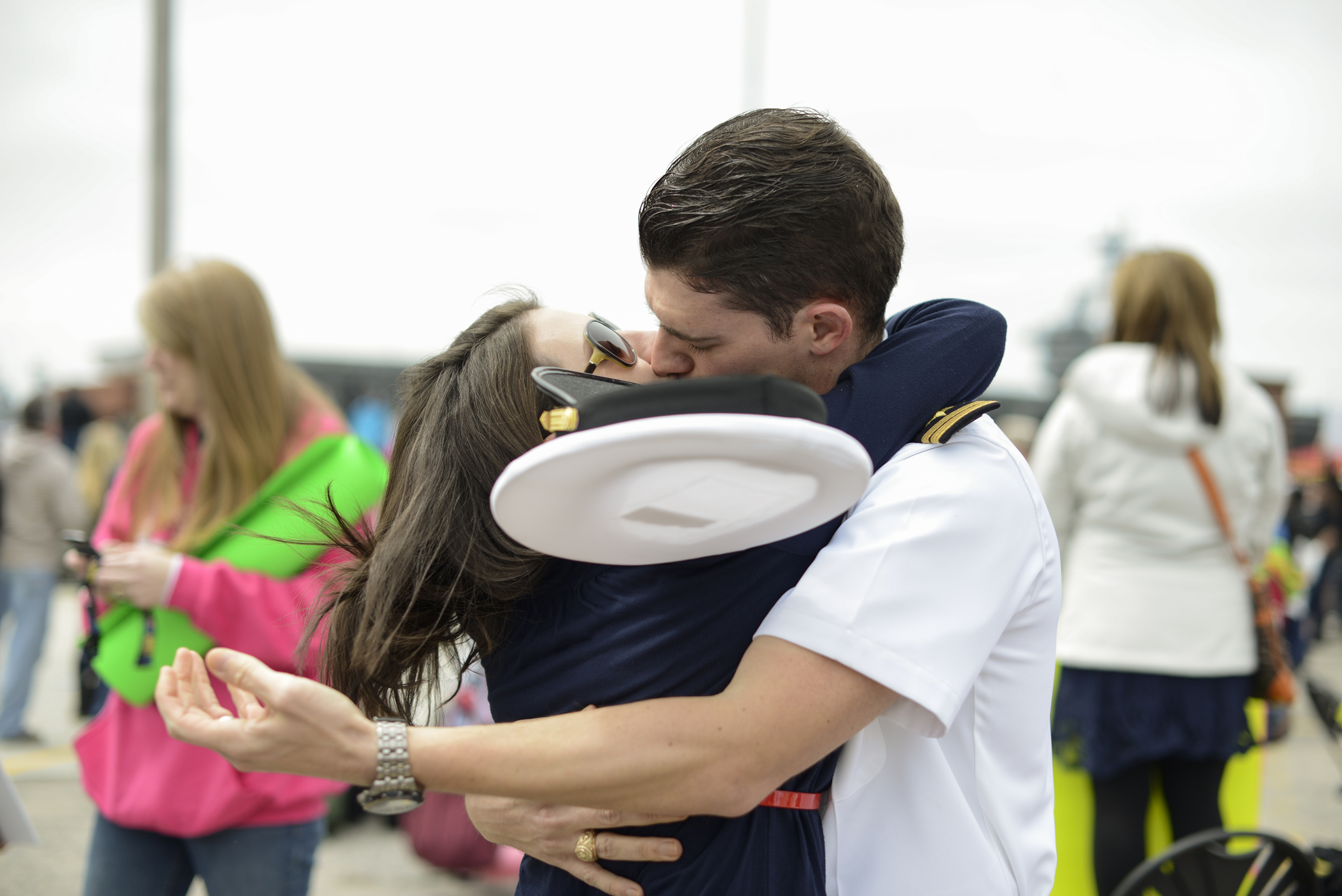 A wife is reunited with her husband after a 9 month deployment | USS Truman Navy Military Homecoming | Maria Grace Photography