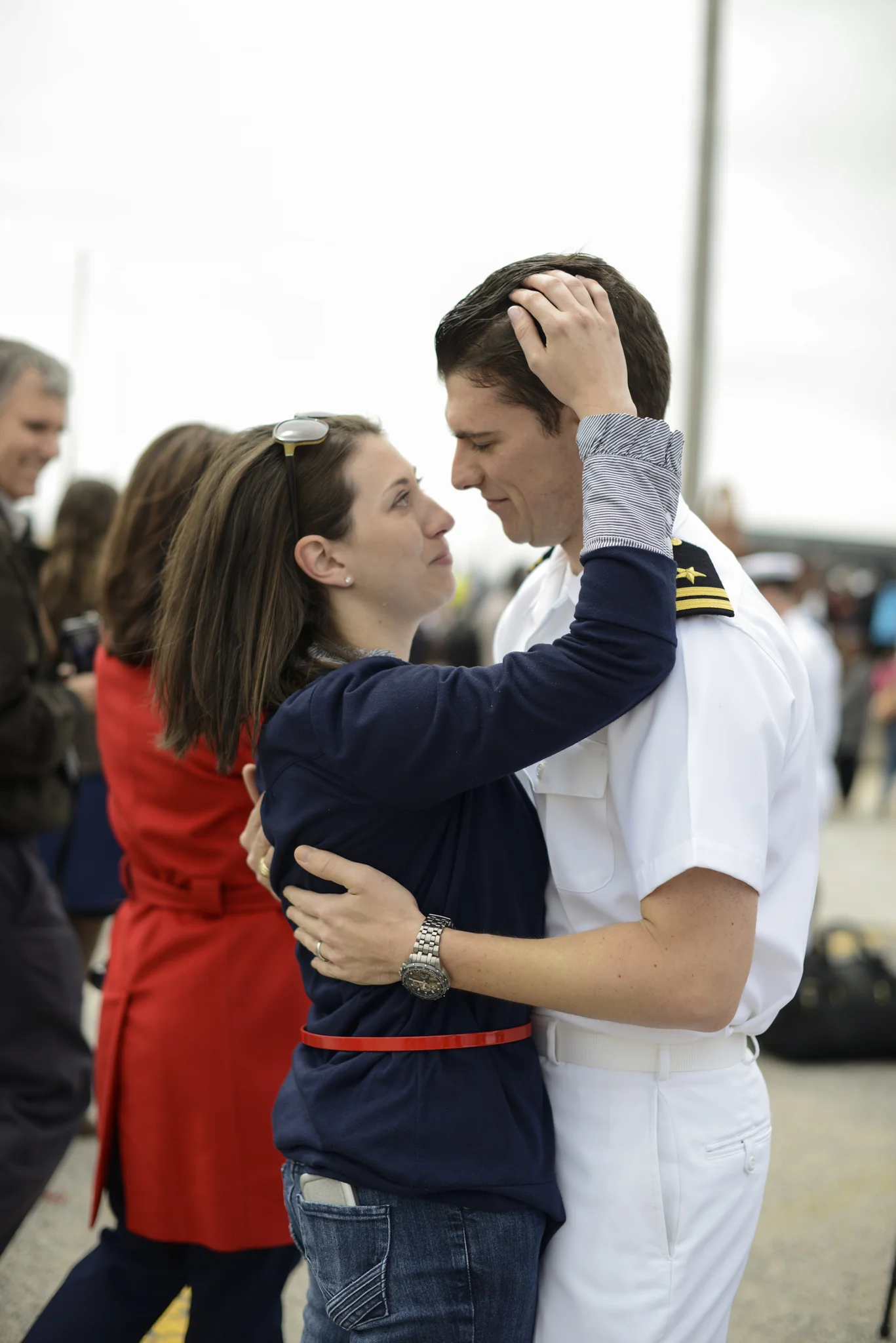 A wife is reunited with her husband after a 9 month deployment | USS Truman Navy Military Homecoming | Maria Grace Photography