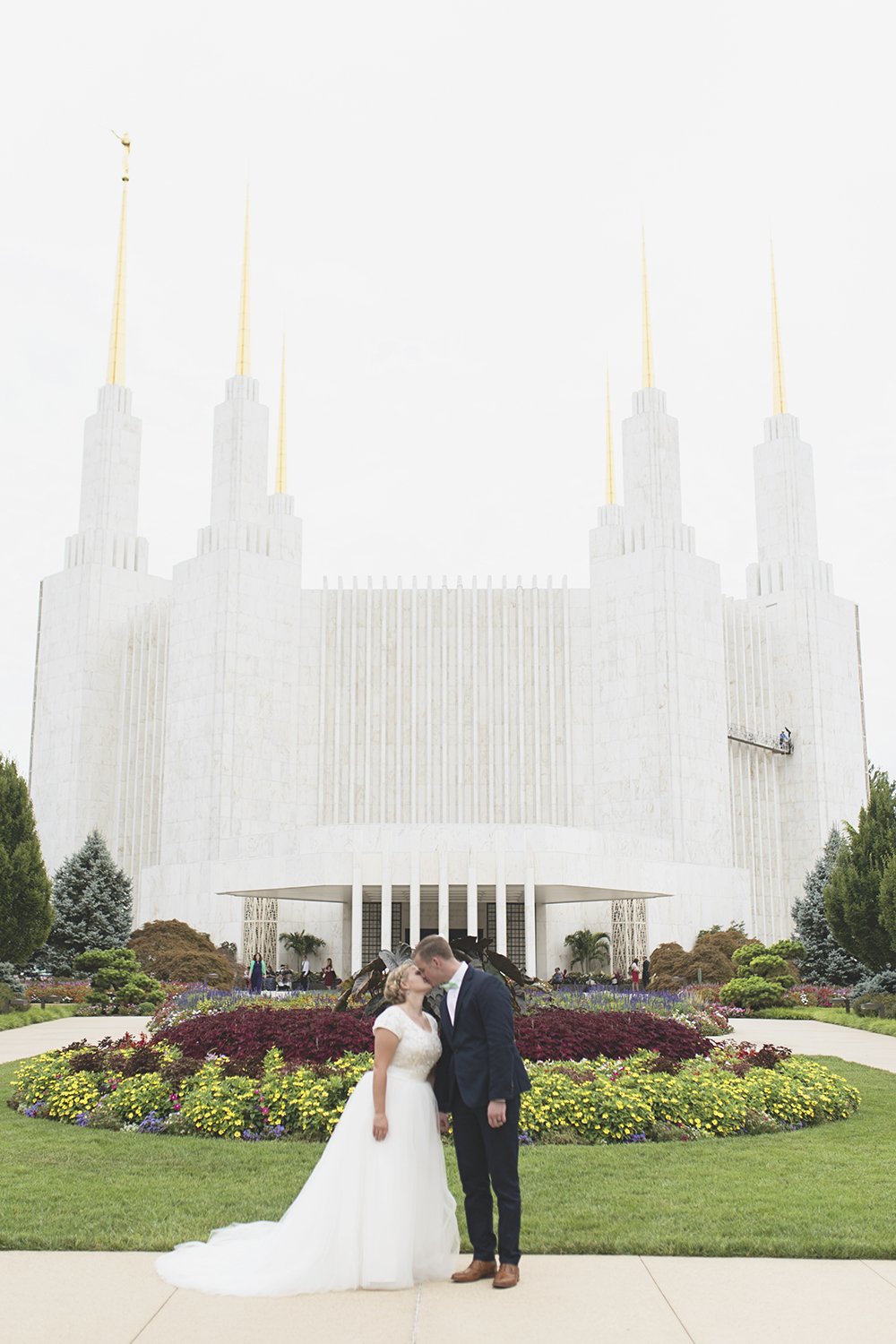 7 1/2 Tips to Photograph a Mormon Wedding Washington DC LDS Temple