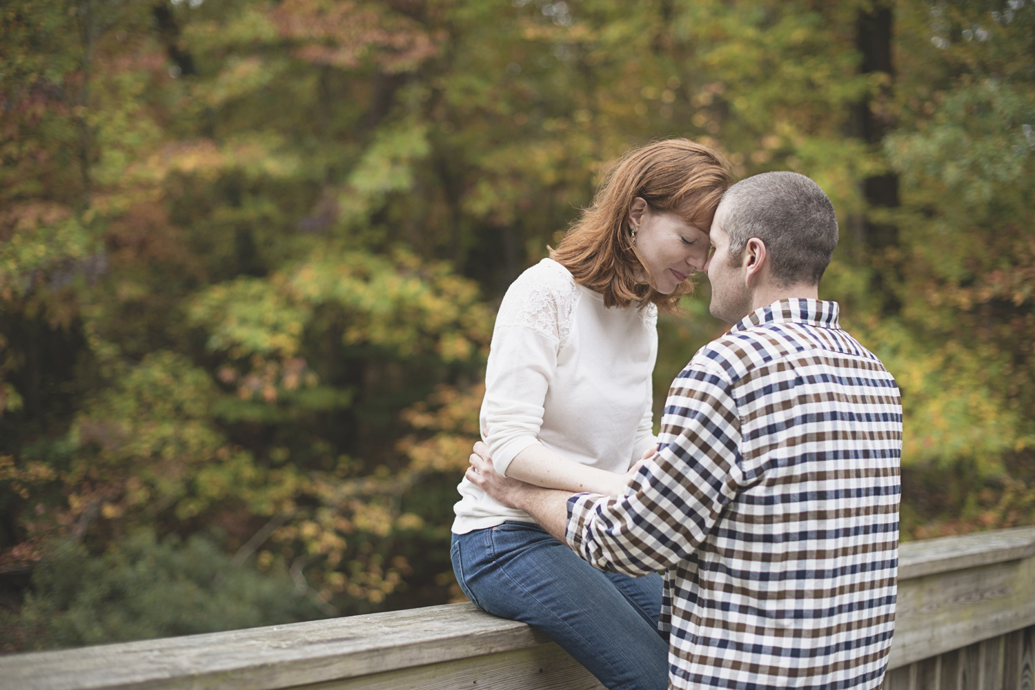 Newport News Engagement Session | Colorful fall leaves engagement