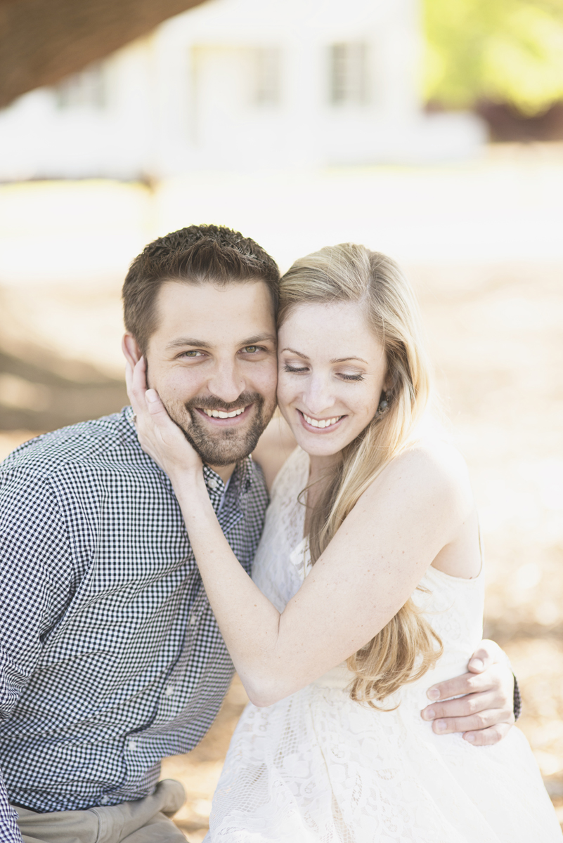 Elegant sunrise engagement session | Williamsburg engagement portraits