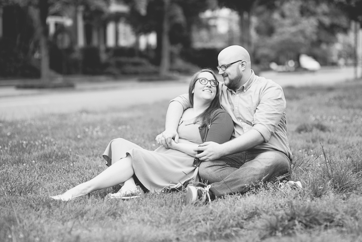 Downtown Urban Engagement Session | Monument Avenue Richmond Engagement Session