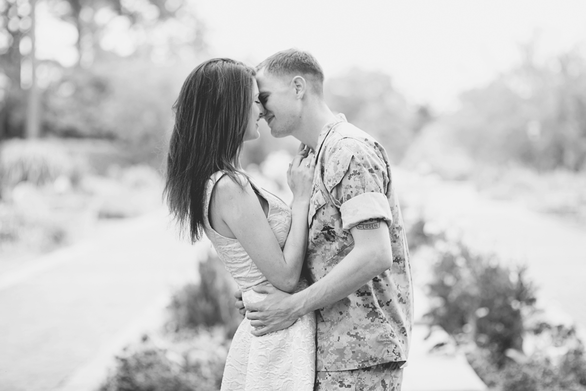 Botanical Gardens Engagement Session | Norfolk, Virginia Spring Engagement Session