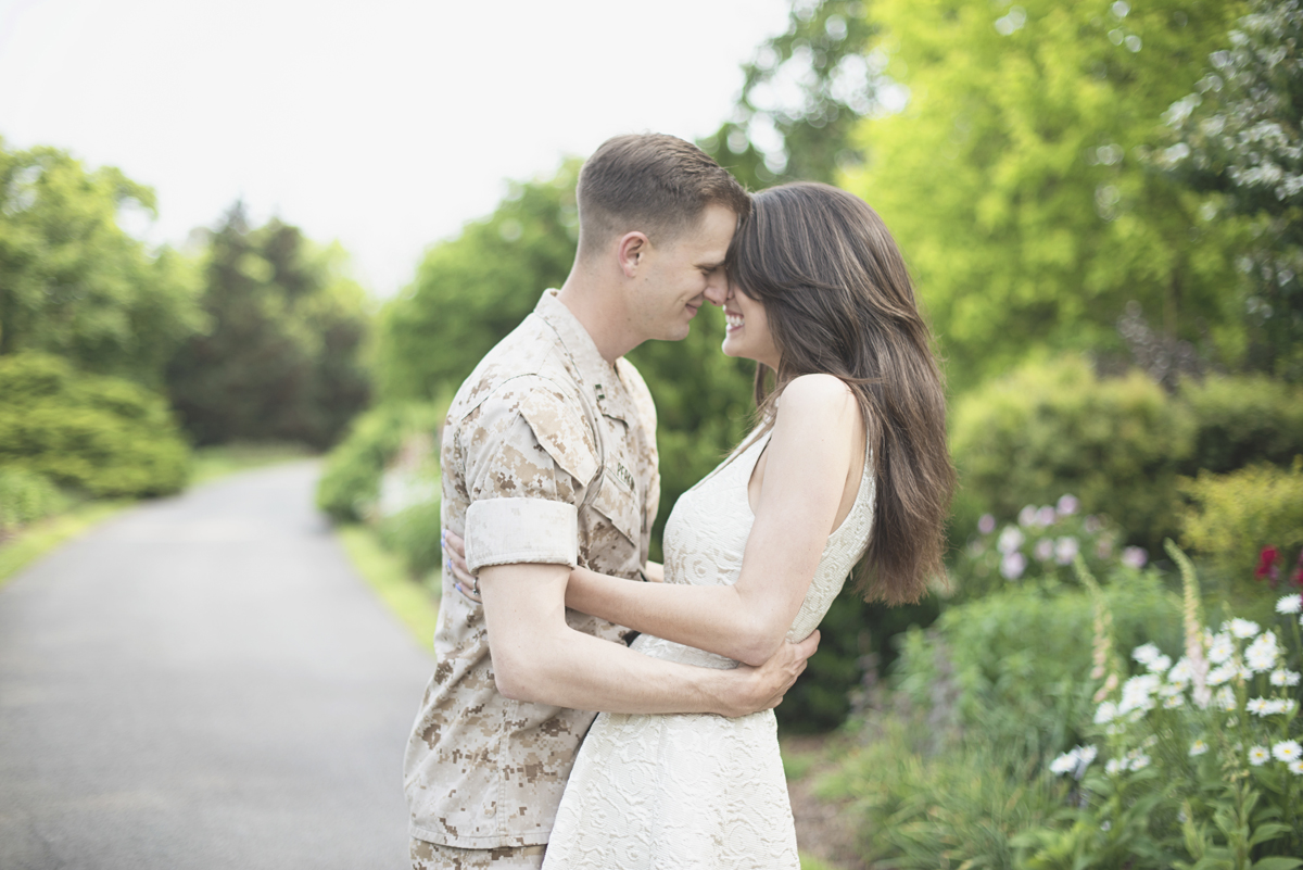 Botanical Gardens Engagement Session | Norfolk, Virginia Spring Engagement Session