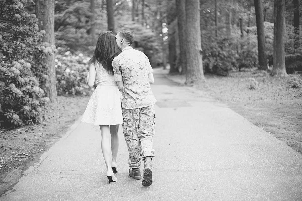 Botanical Gardens Engagement Session | Norfolk, Virginia Spring Engagement Session