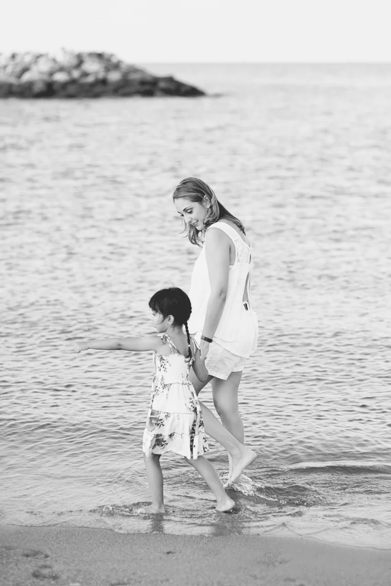 Family Sunset Beach Summer Pictures