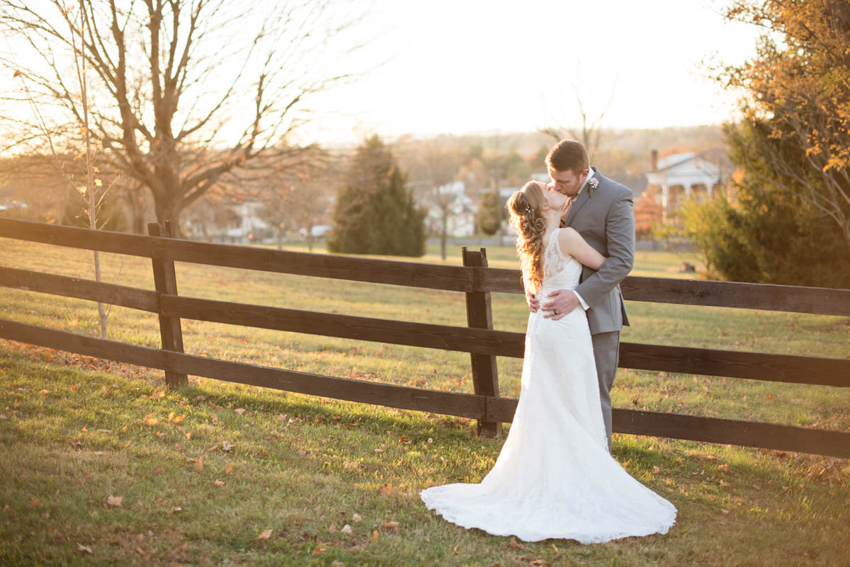 25 Fairfax_Hall_Waynesboro_Wedding.jpg