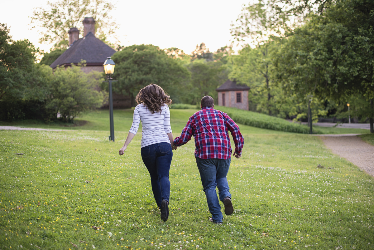 Colonial Williamsburg Spring Engagement Session with Yorkipoo