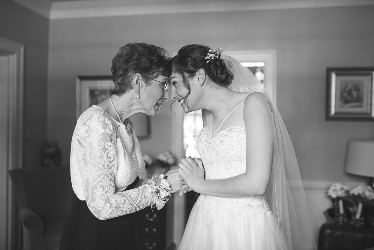 Emerald Green Classic Country Club Wedding | Bride and Mother