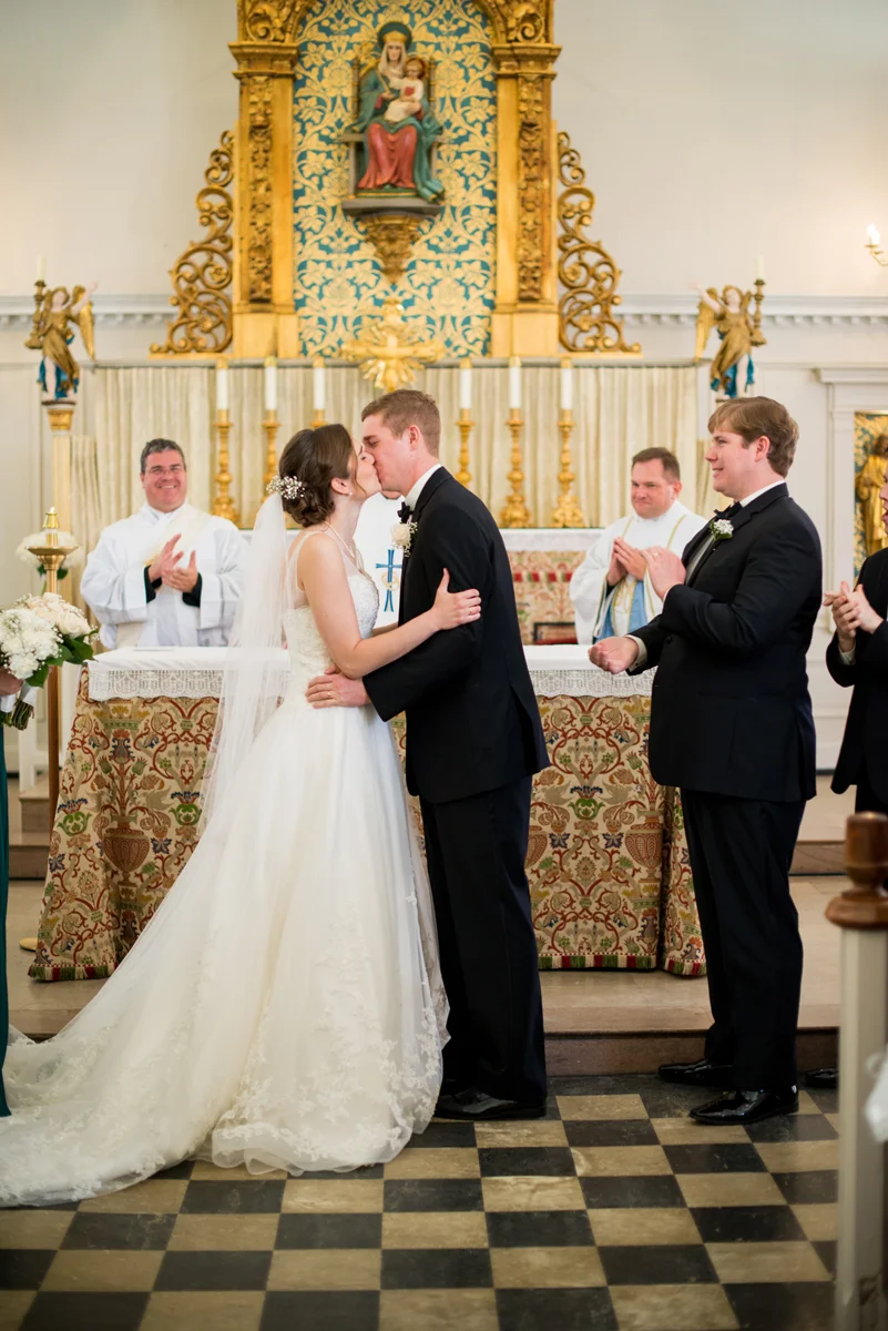Emerald Green Classic Country Club Wedding | Traditional Catholic Nuptial Mass